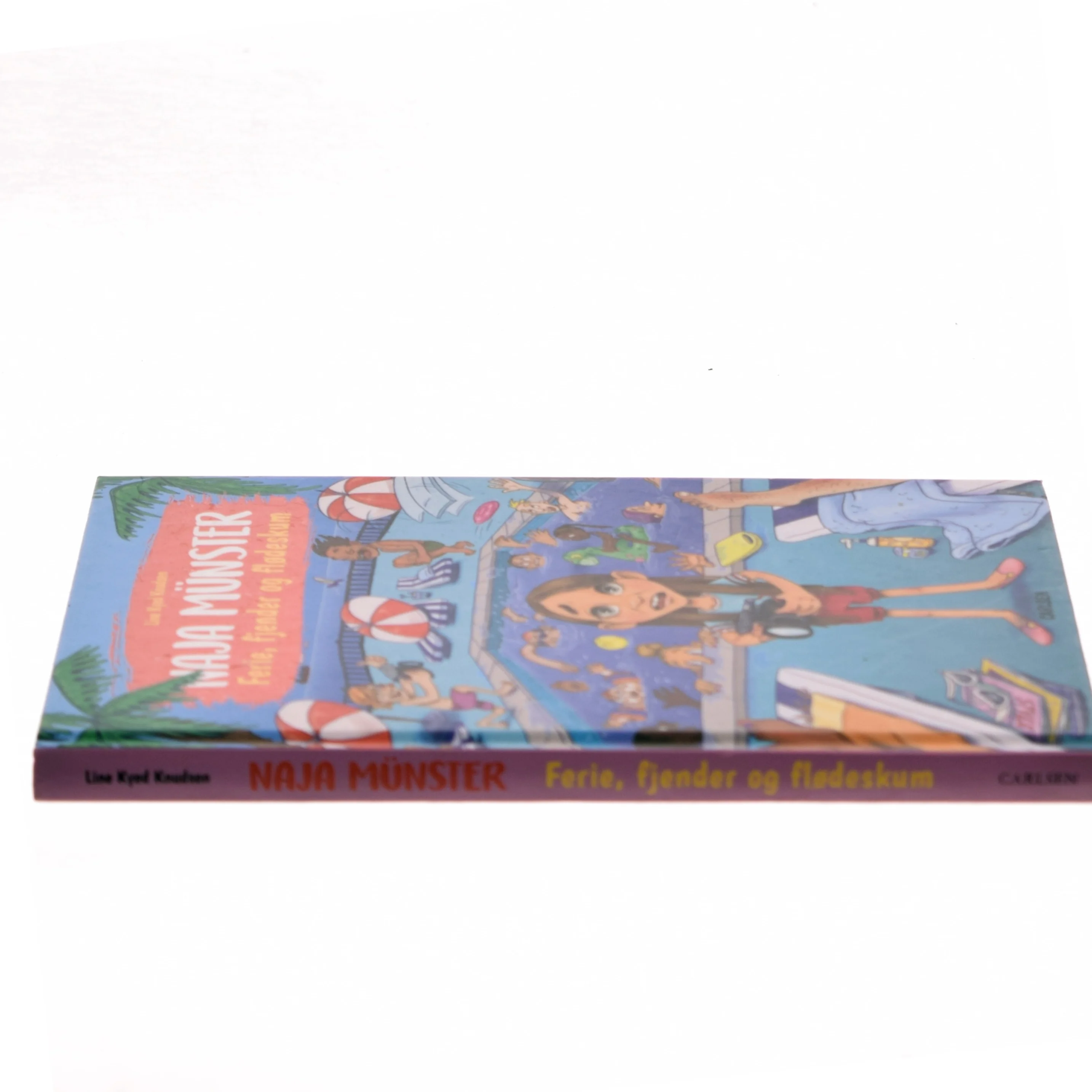 Naja Münster - ferie, fjender og flødeskum af Line Kyed Knudsen (Bog)