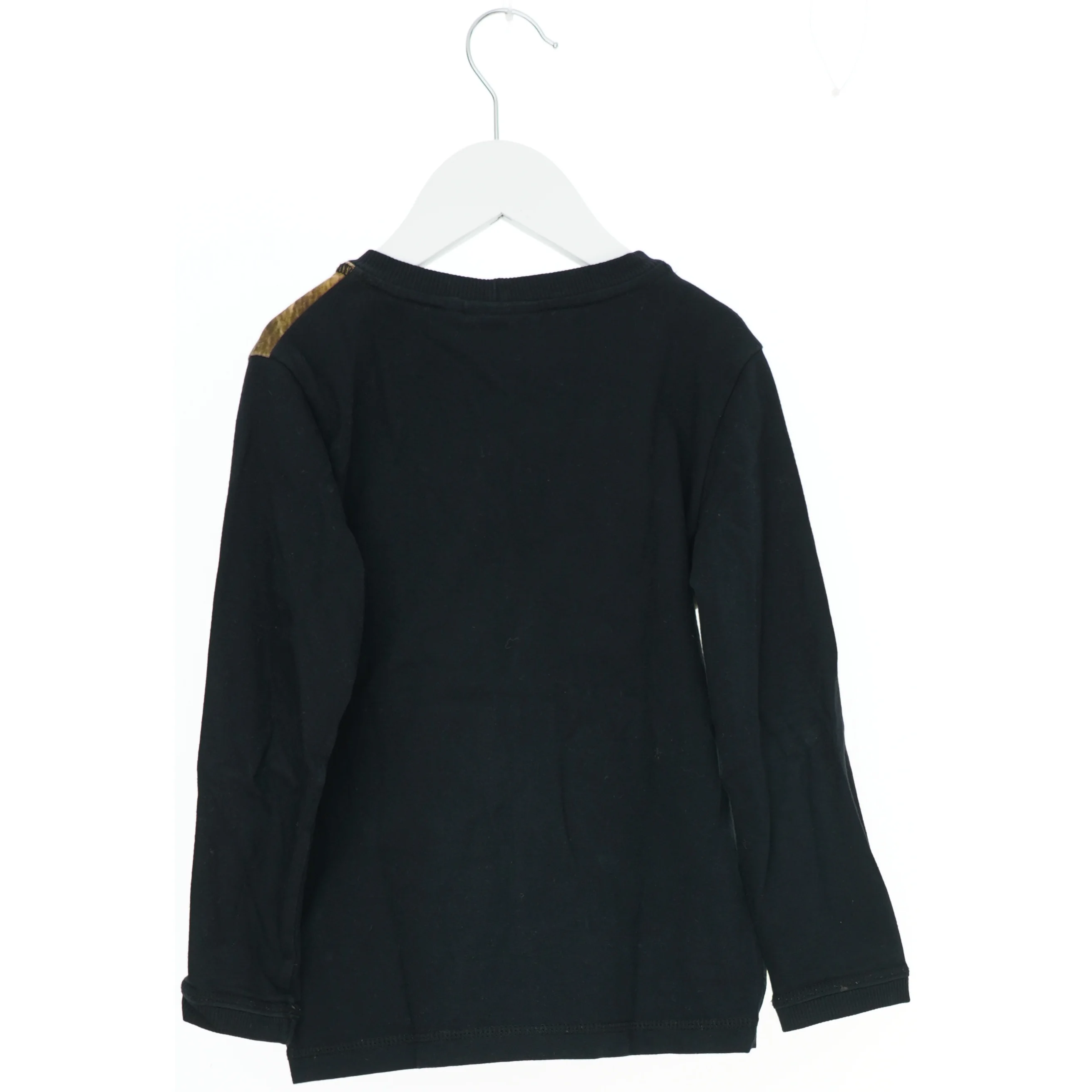 Børnebluse med løveprint fra Molo (str. 110)