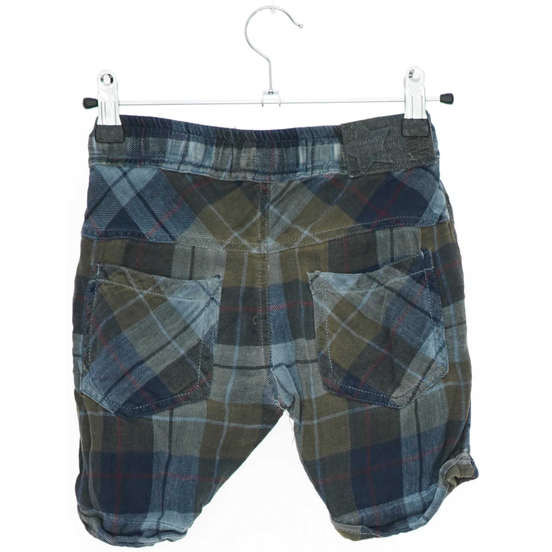 Ternede shorts fra Molo (str. 110)