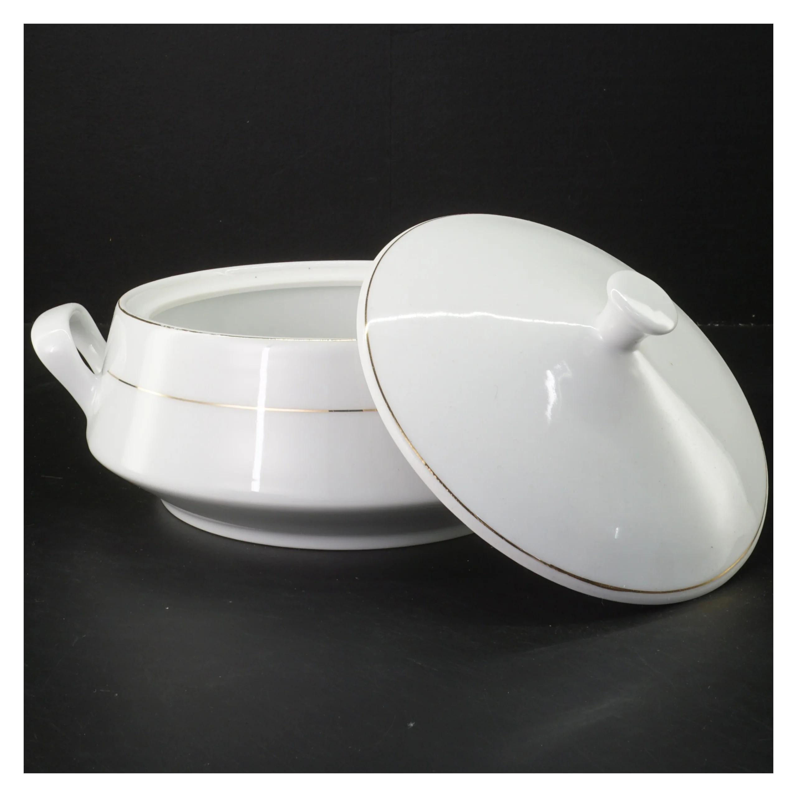  Suppeterrin fra Elegant Home (str. Ø 18,5 cm)