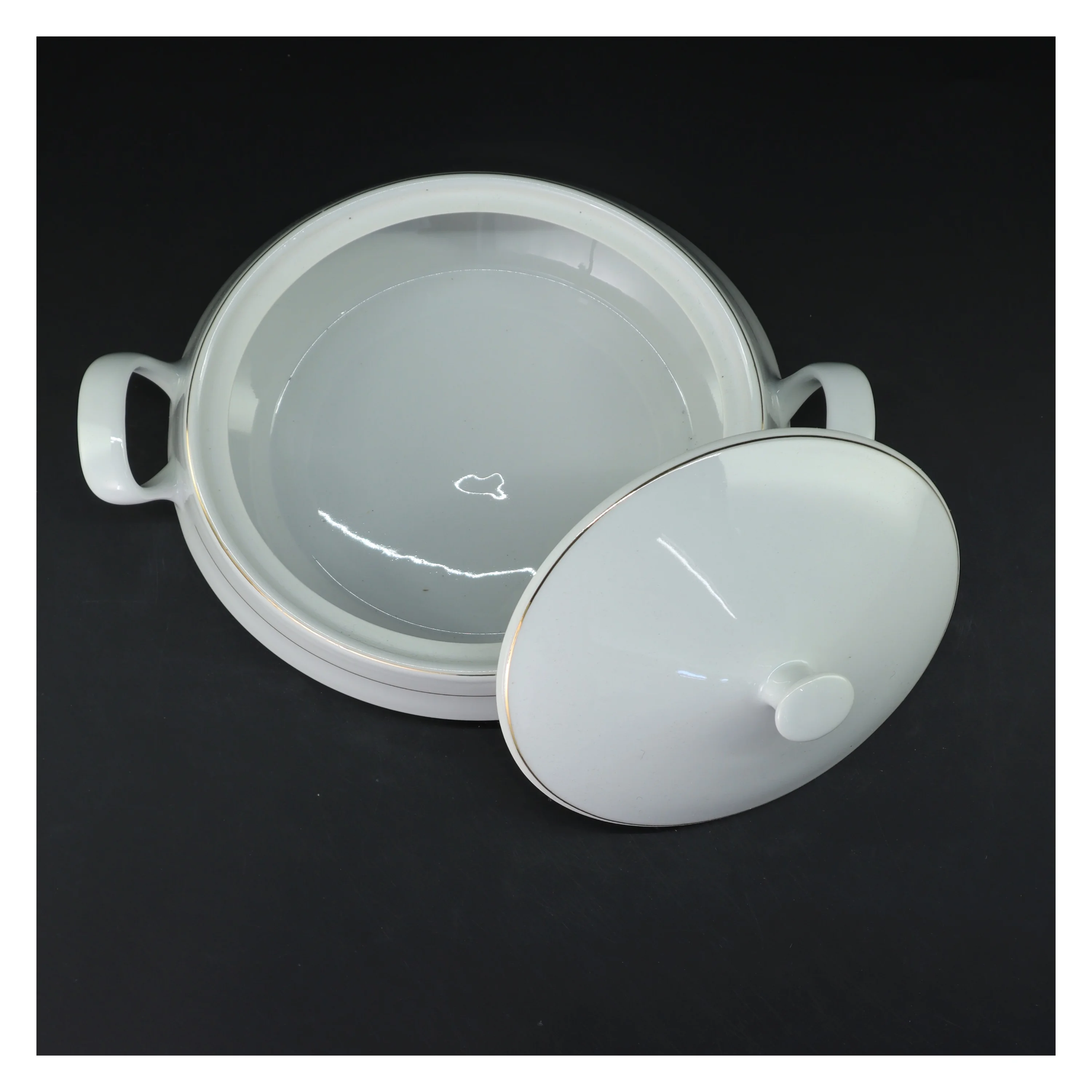  Suppeterrin fra Elegant Home (str. Ø 18,5 cm)