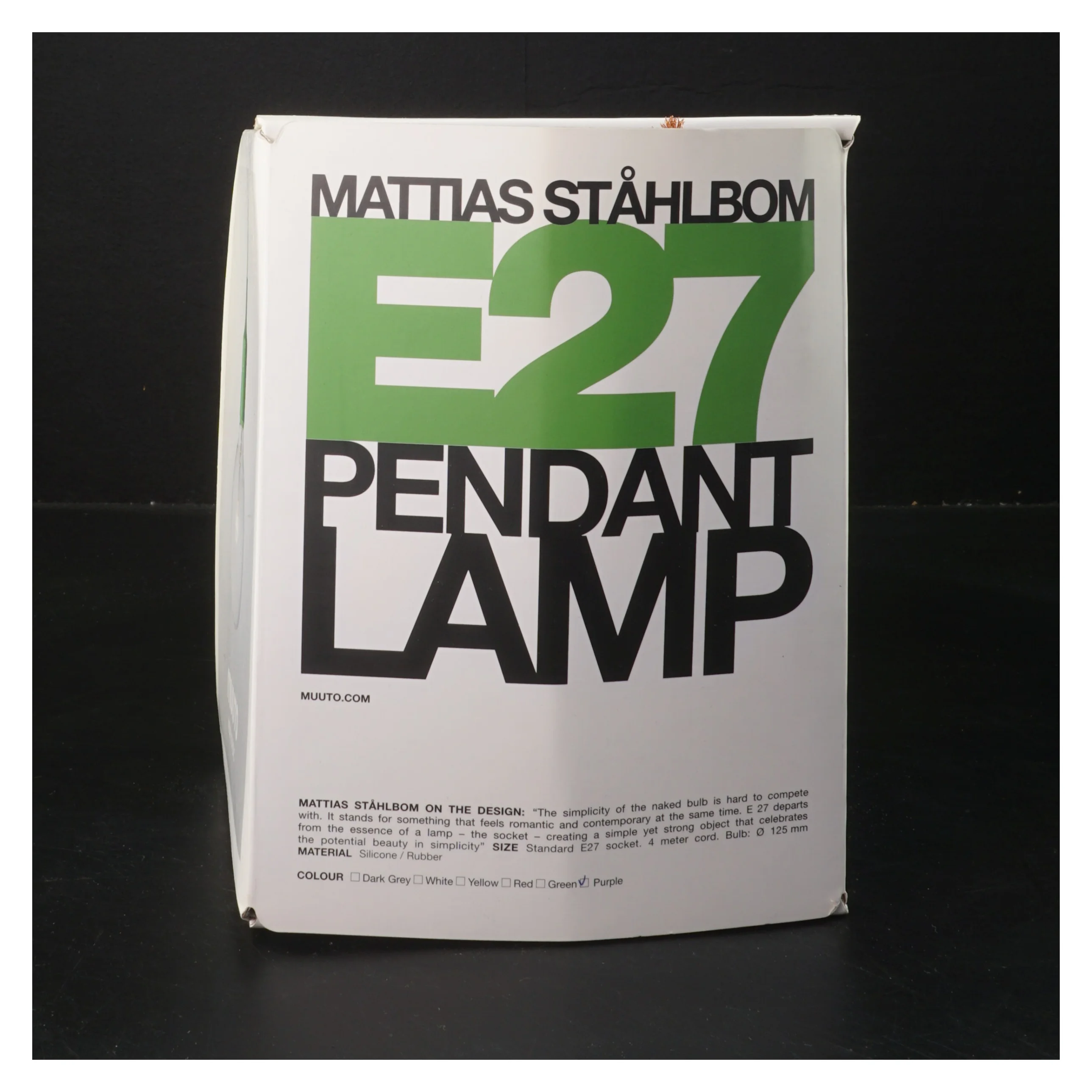 Muuto E27 pendellampe i lilla fra Muuto (str. 18 cm)