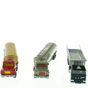 Legetøjs lastbiler (str. 23 x 4 cm)