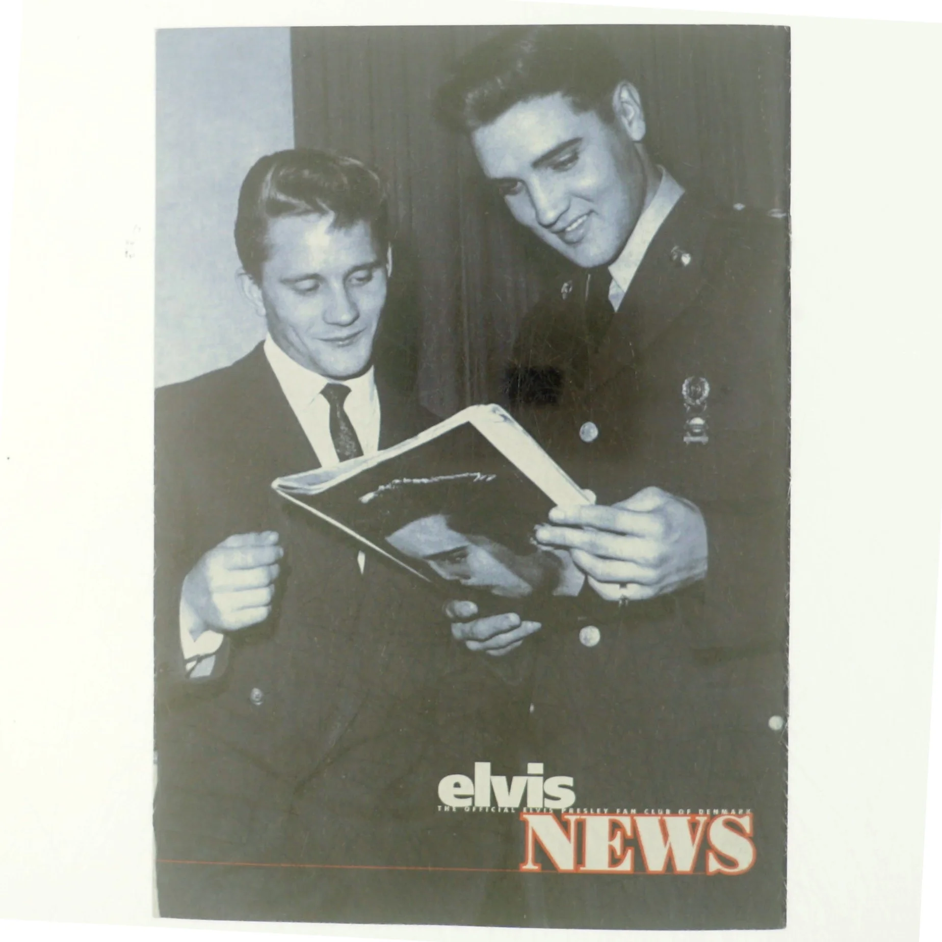 Elvis News #74 2003