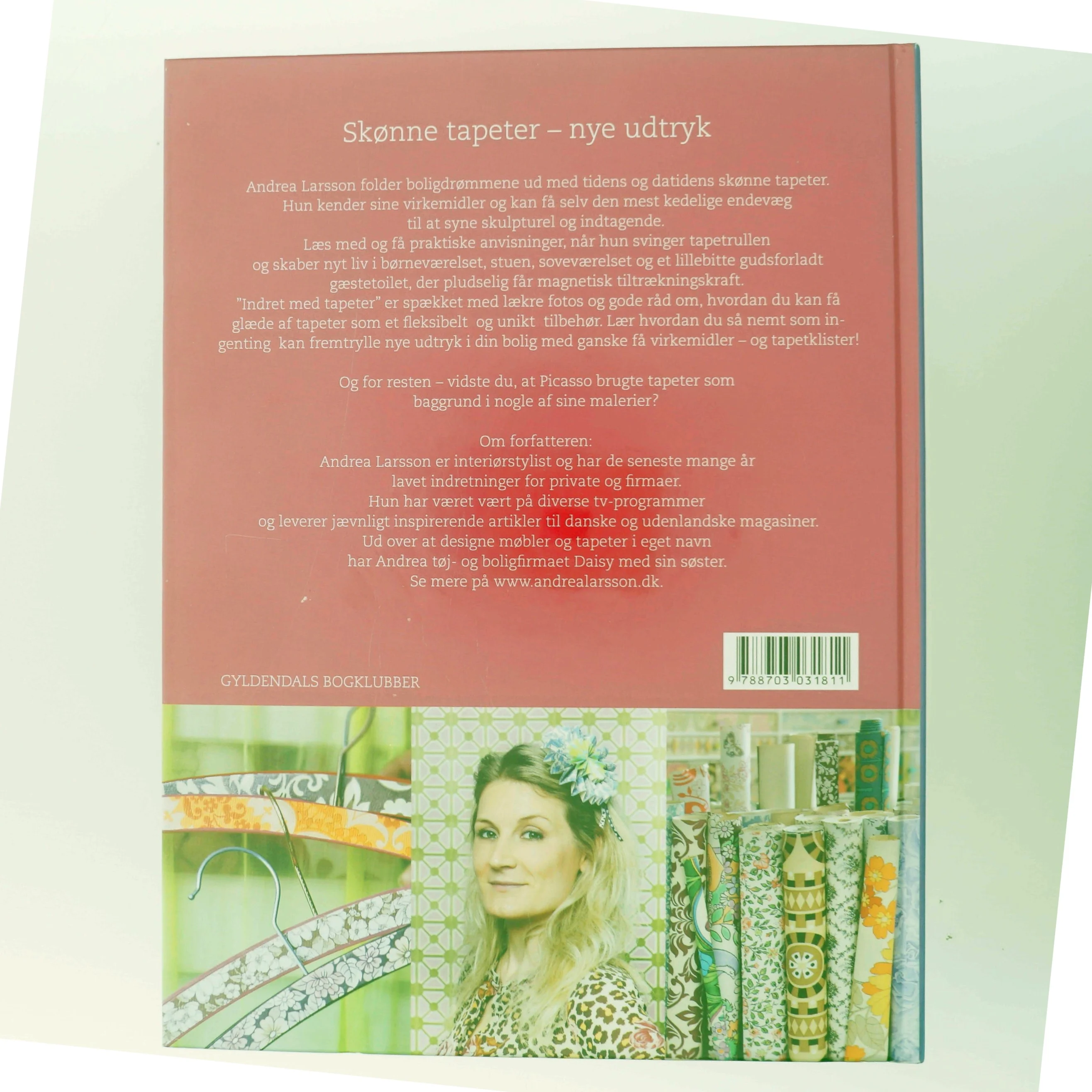 Indret med tapeter af Andrea Larsson (Bog)