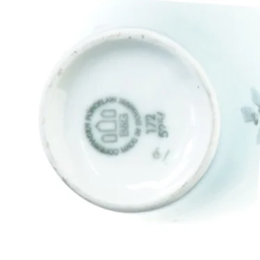 Vase med blågren 172 fra Bing Og Grøndahl (str. 14 x 7 cm)