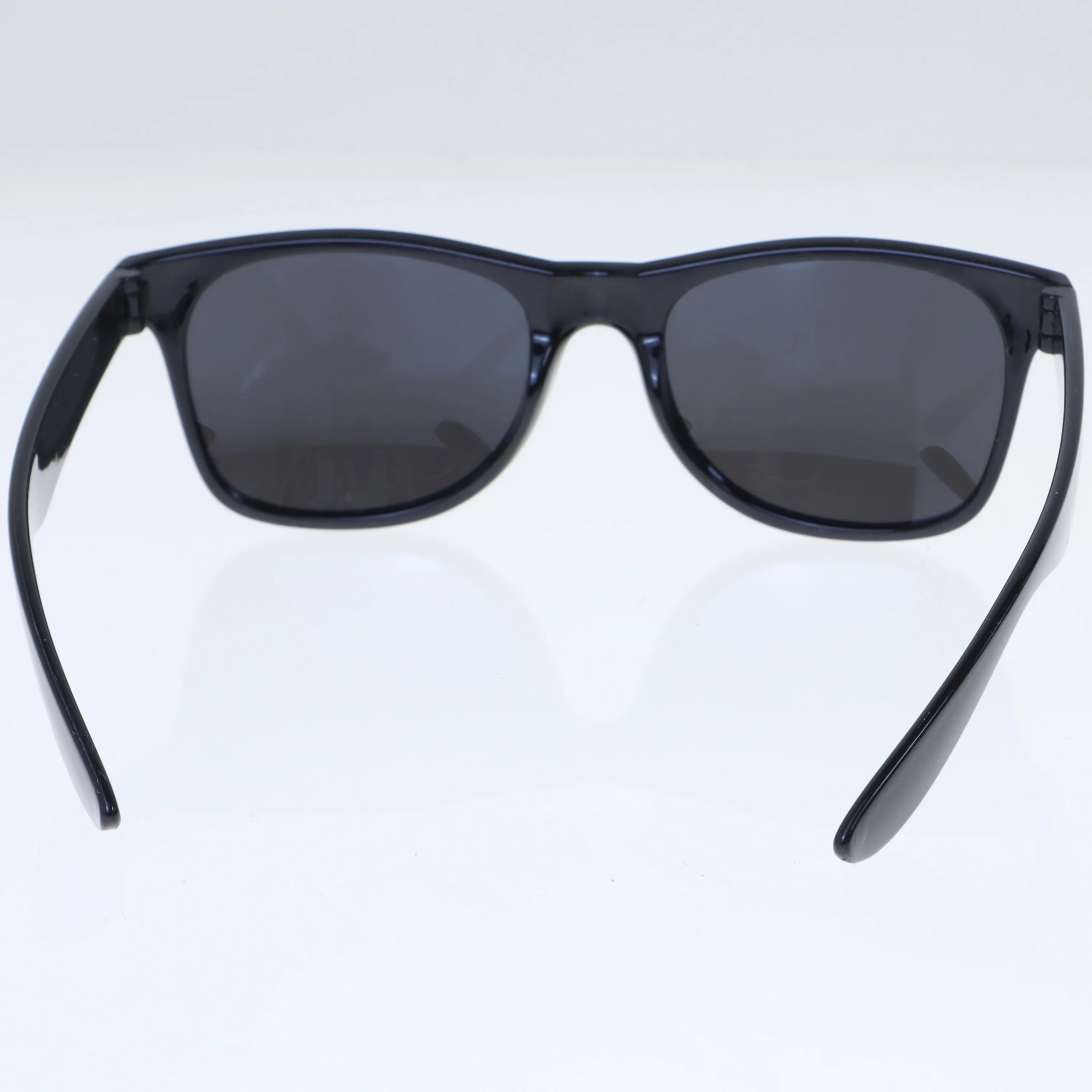 Sorte solbriller (str. 15 cm)