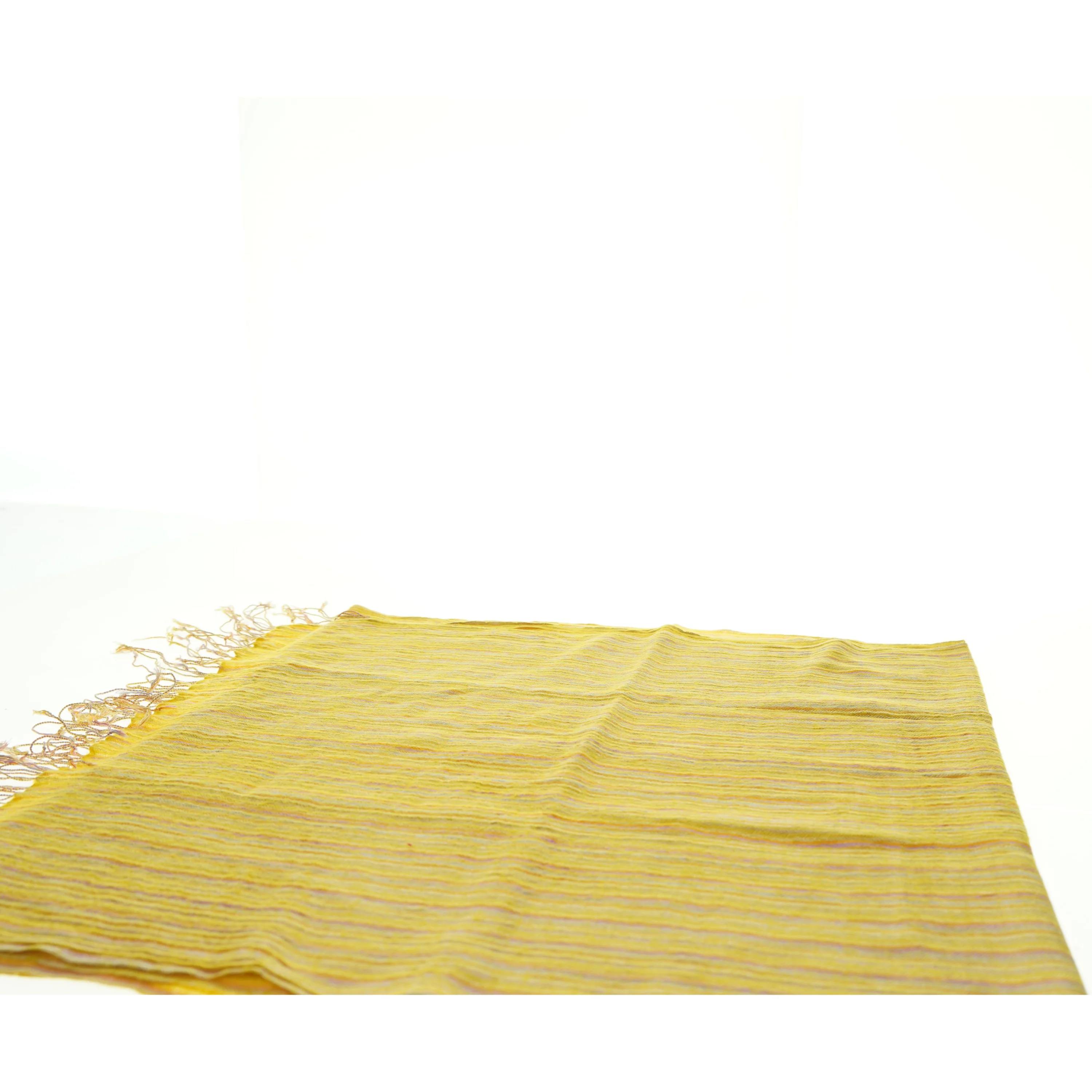 Gult uldtørklæde med striber (str. 55 x. 200 cm)