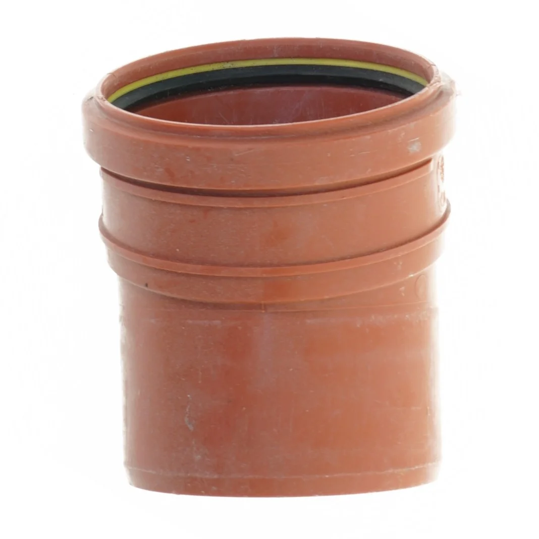 Kloakrør, fitting, bøjning fra wavin (str. 110 og 15 grader)