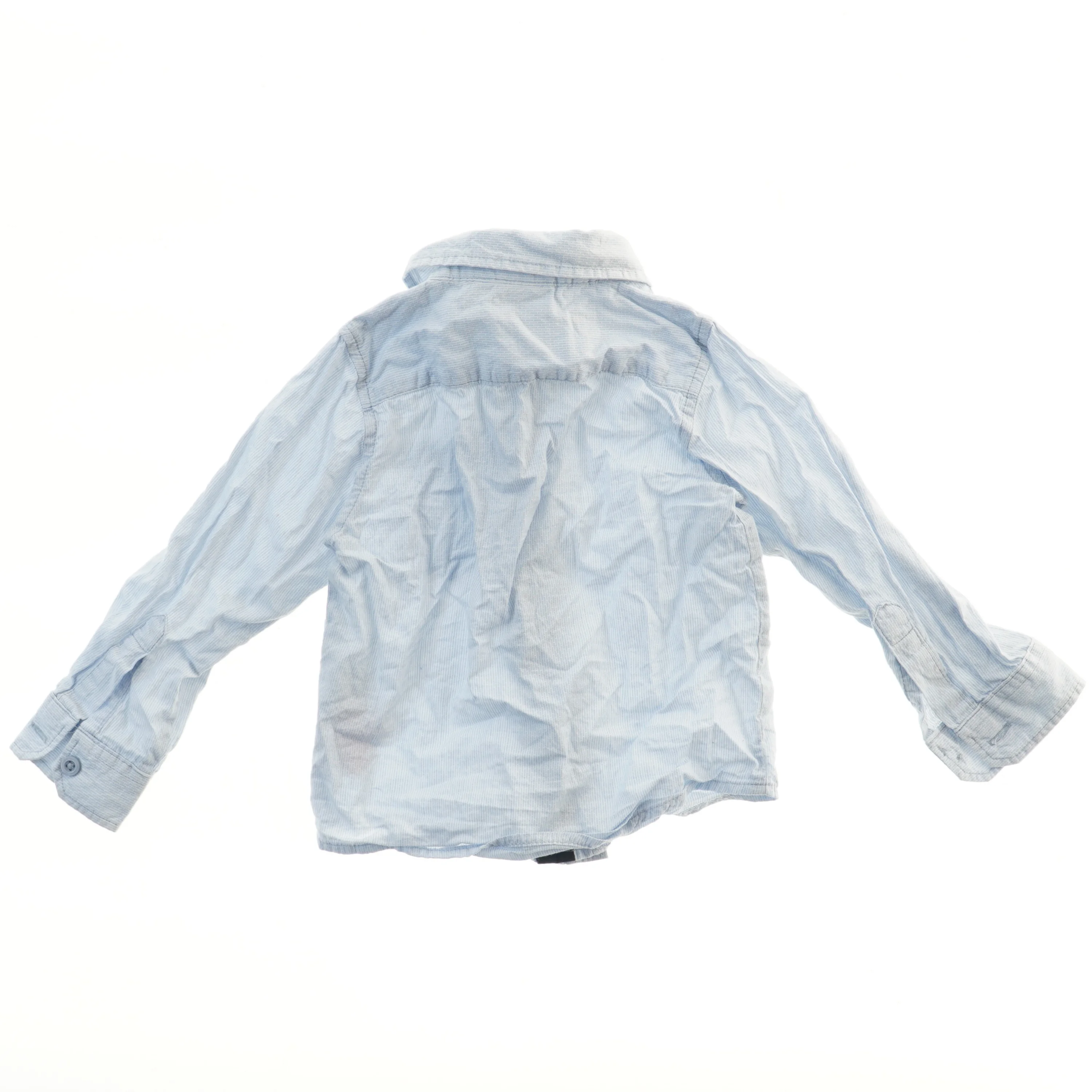 Lyseblå skjorte med lange ærmer fra Name It (str. 86)