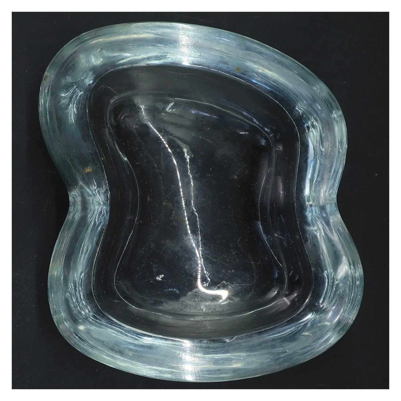 Glas skål (str. 17x5x14 cm)