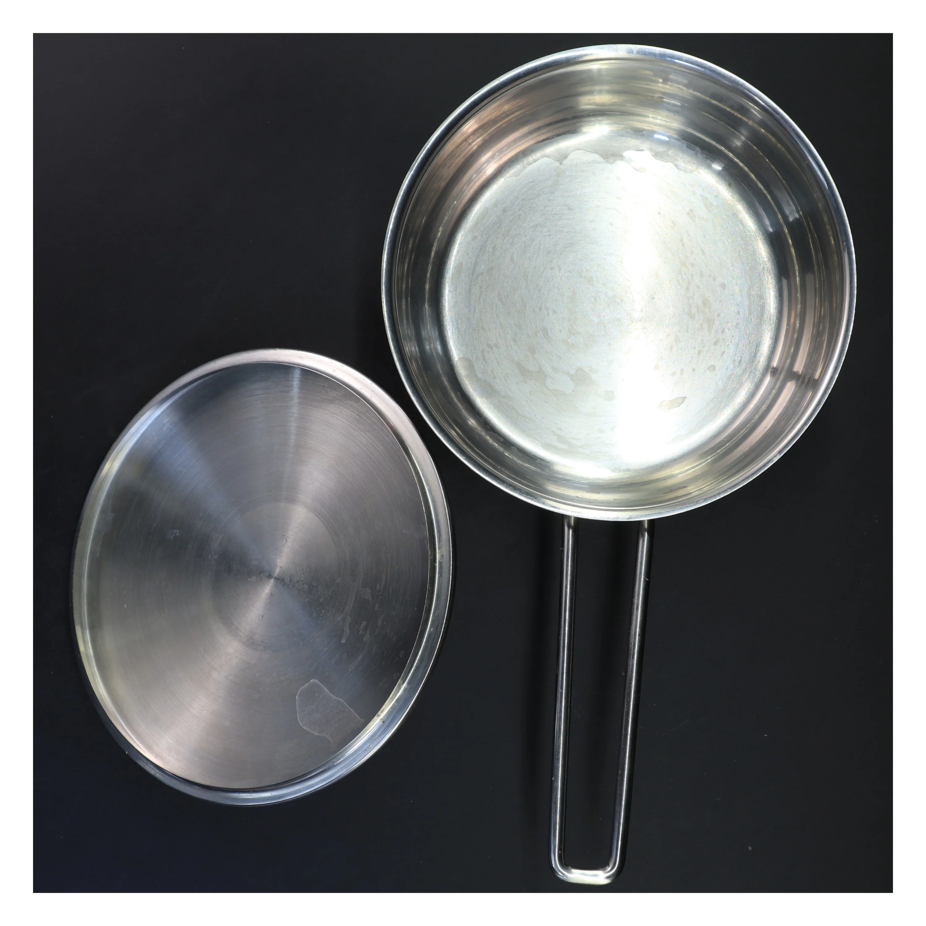 Rustfrit stål gryde med låg (str. 34x10 cm)