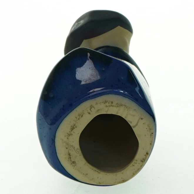 Keramikfigur af kvinde fra JIE (str. 12 cm)