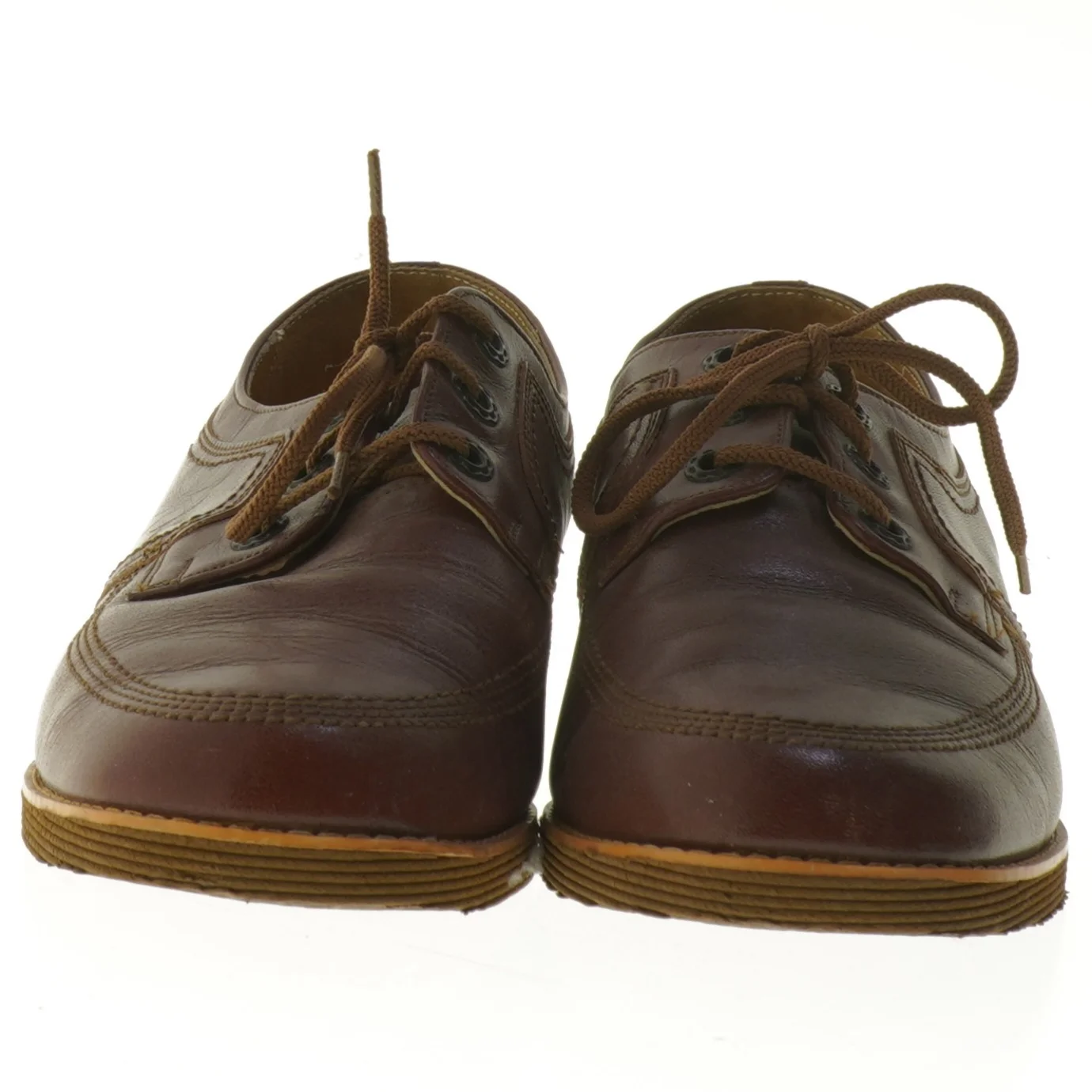 Brune lædersko med snørebånd (str. 40 )