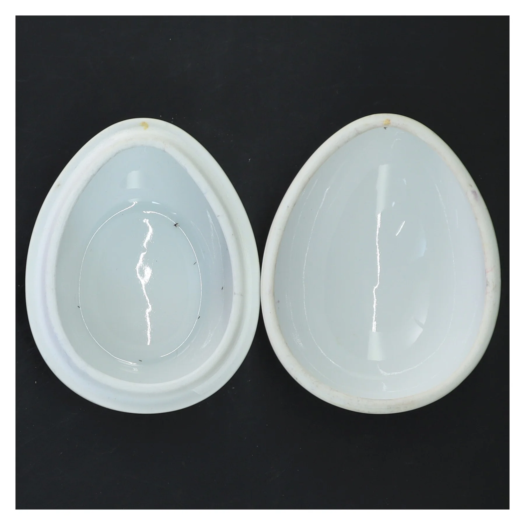 Lågkrukke med blomster motiv (str. 11x7,5 cm)