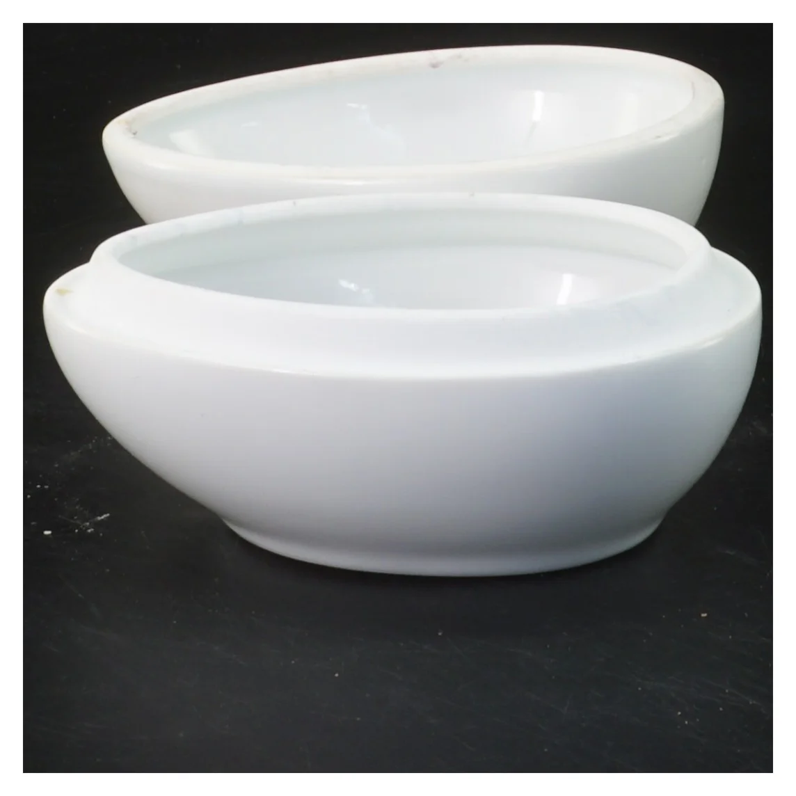 Lågkrukke med blomster motiv (str. 11x7,5 cm)