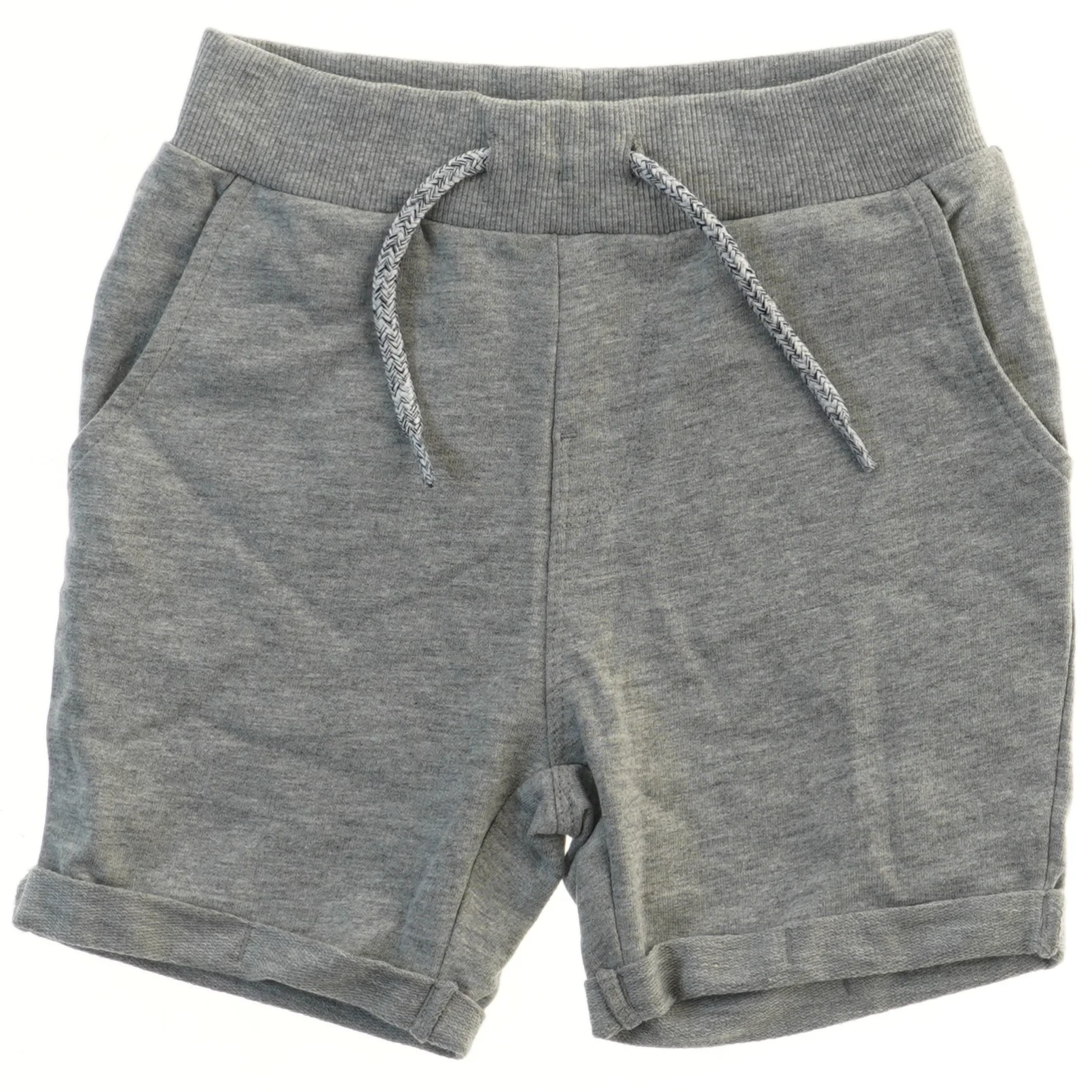 Grå Shorts fra Basic needs (str. 98)