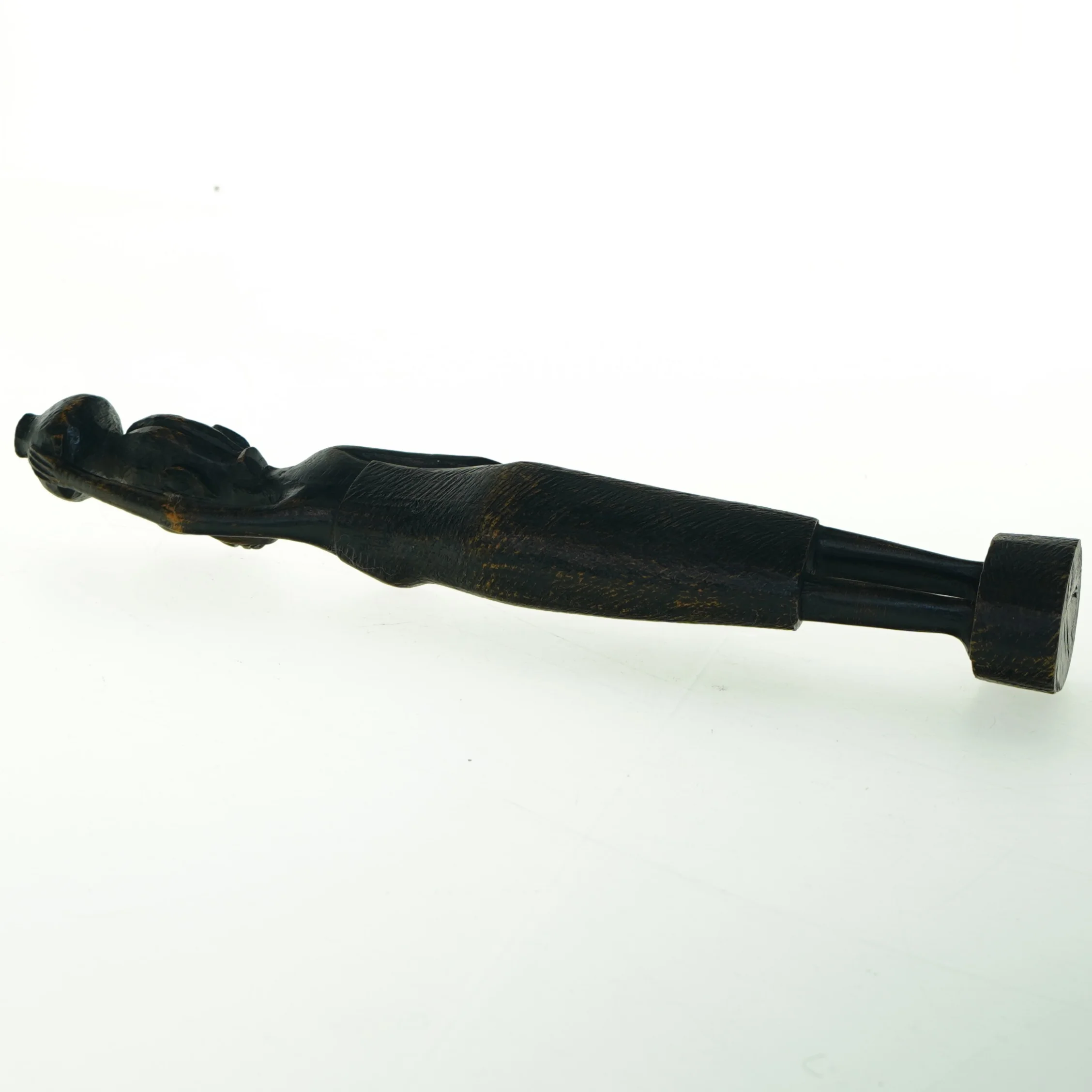 Afrikansk skulptur (str. 34,5x5,5 cm)