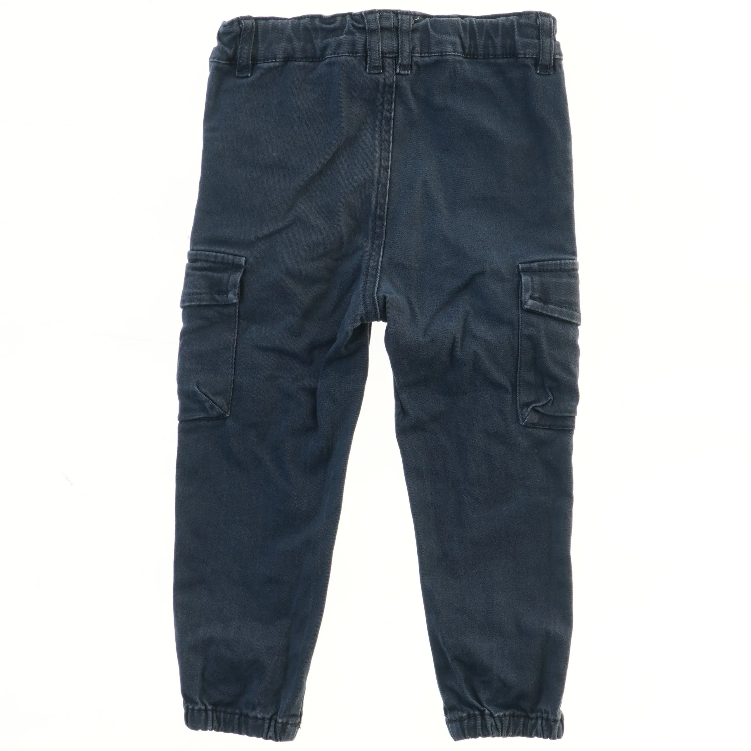 Børne cargobukser fra Name It (str. 92)