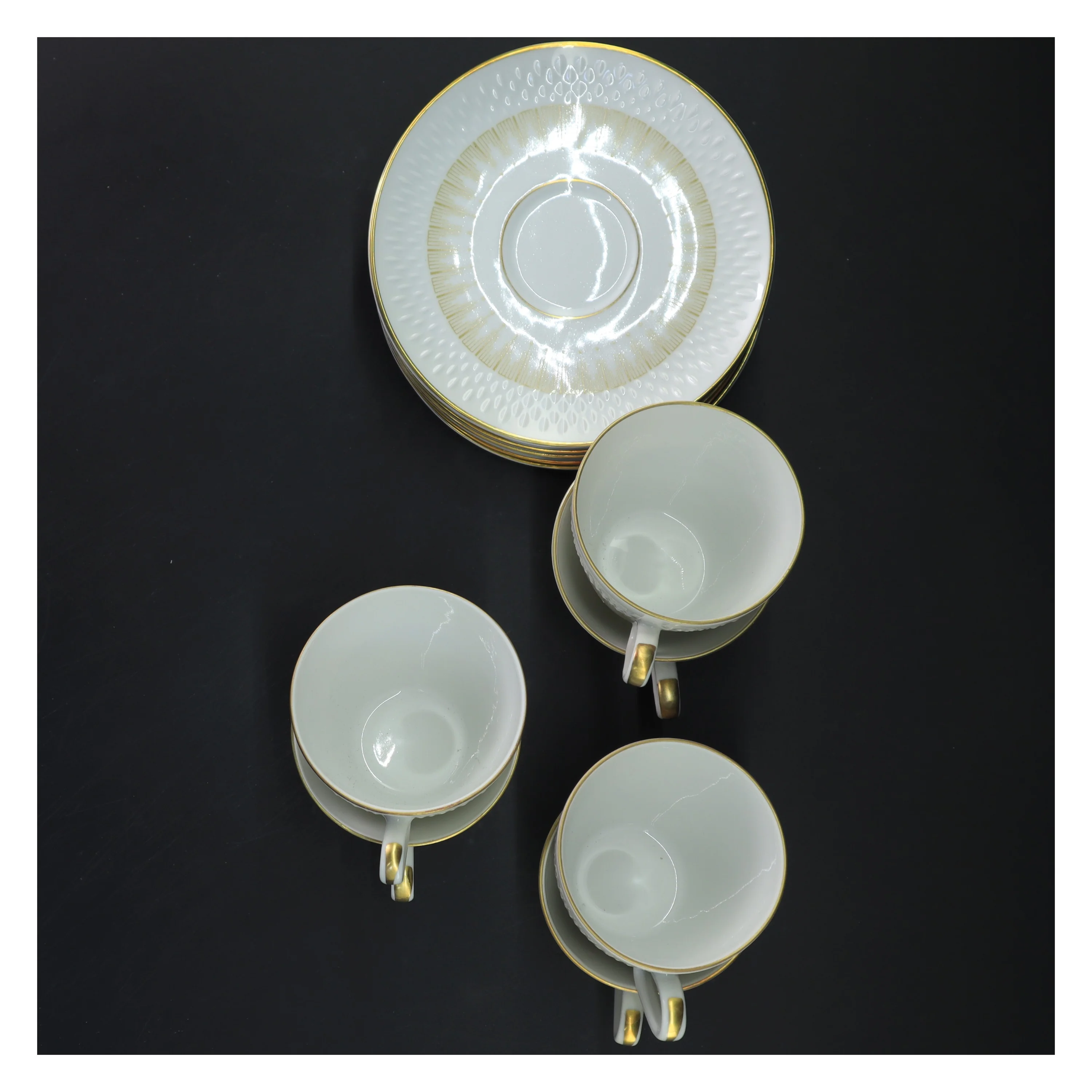 Porcelænskop og underkop sæt fra Royal Copenhagen (str. Ø 14&ø7,5x6,5 cm)