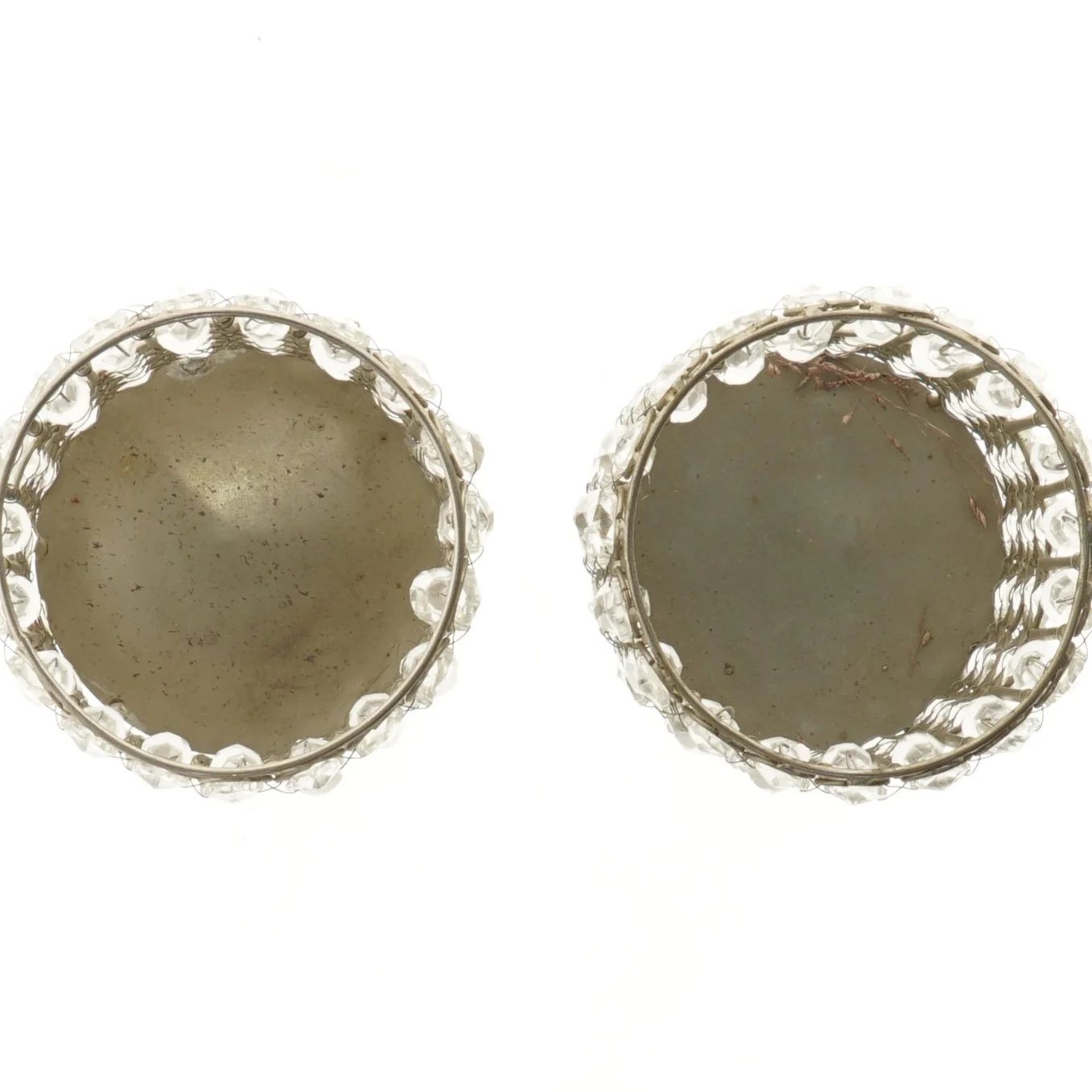 Sæt af dekorerede lysestager fra Adore (str. Ø 11x15,5 cm)