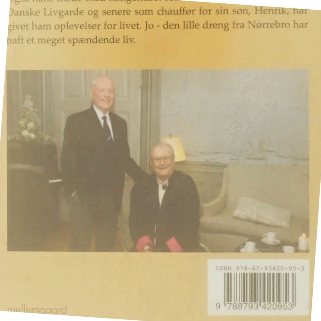 Fra det mørke Nørrebro til de bonede gulve af Preben Svanekiær (f. 1938) (Bog)