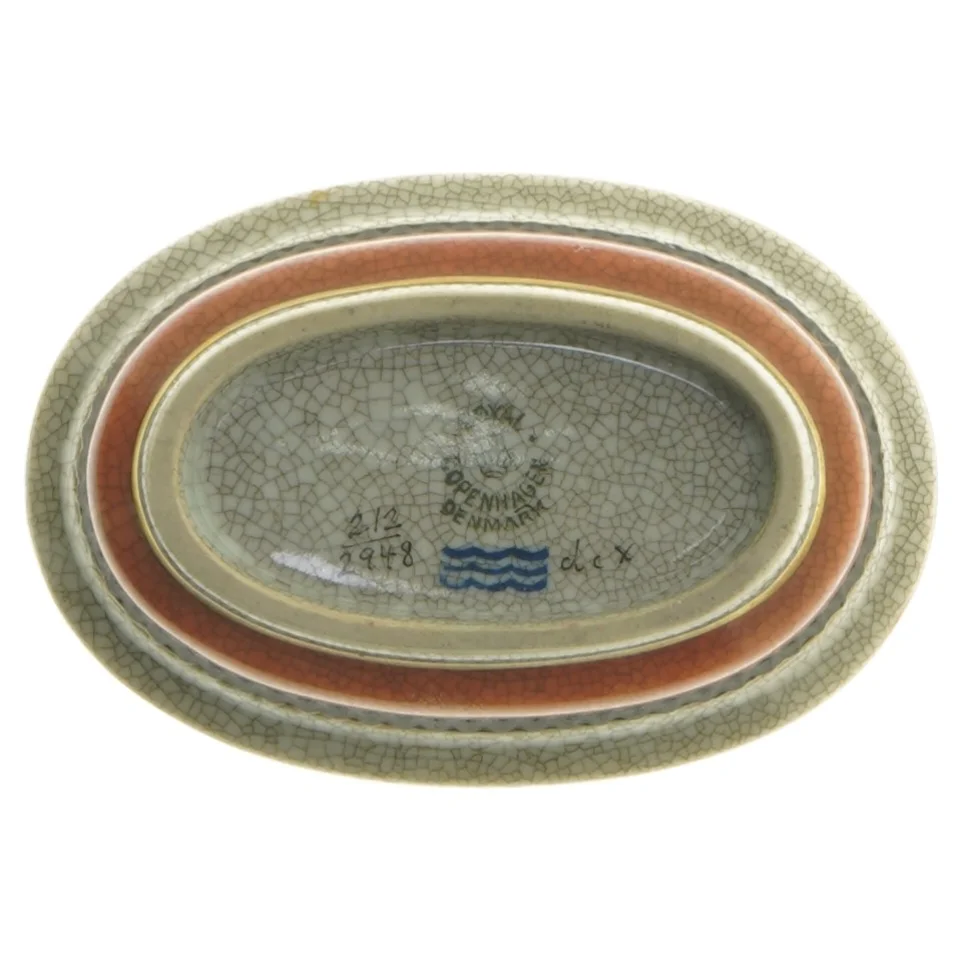 Keramisk fad fra Royal Copenhagen fra Royal Copenhagen (str. 11x7,5 cm)