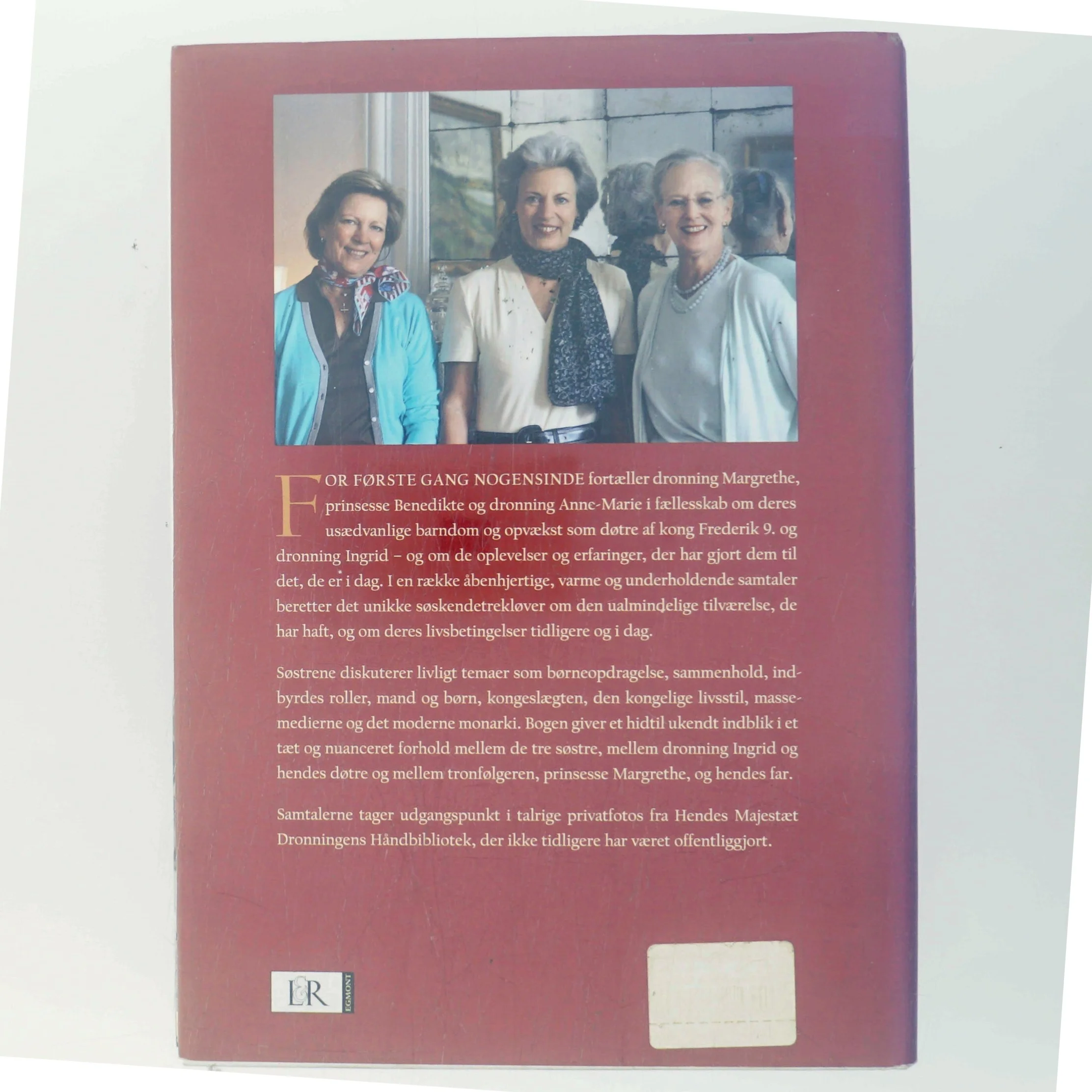 Tre Søstre af Jon Bloch Skipper (Bog)