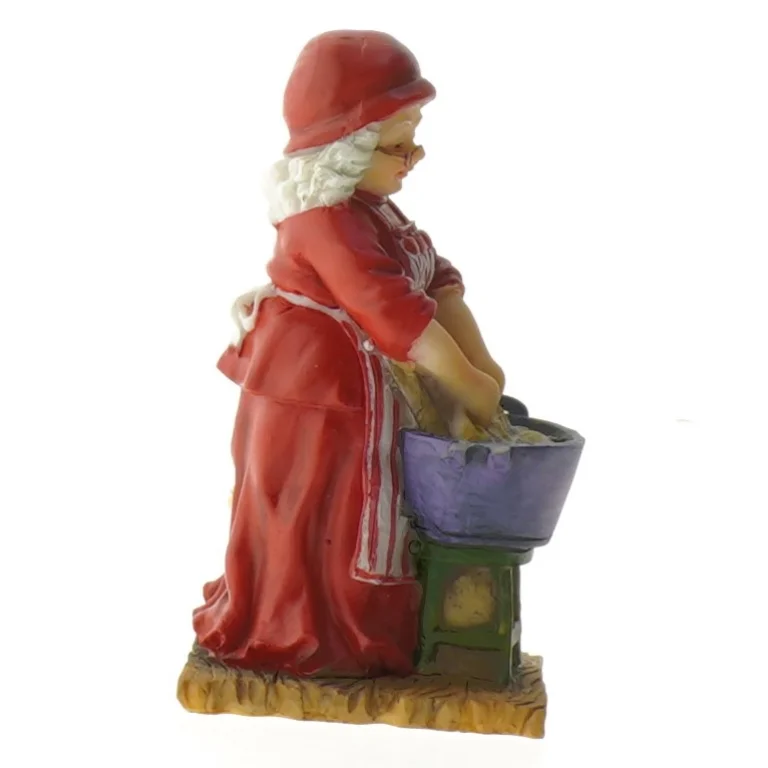 Keramiknisse figur (str. 10,5x5,5x6 cm)