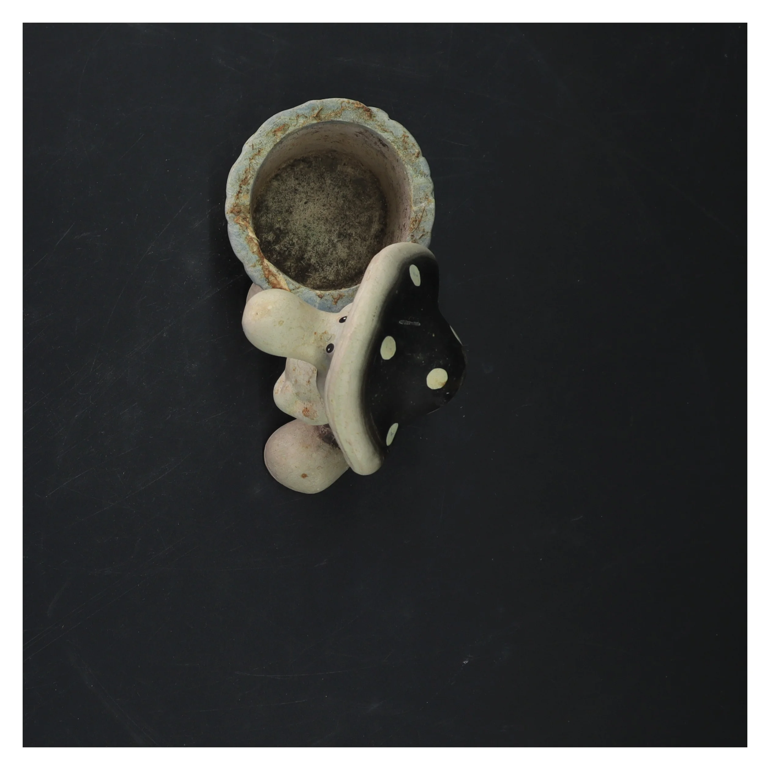 Keramik figur med urtepotte (str. 14x12 cm)