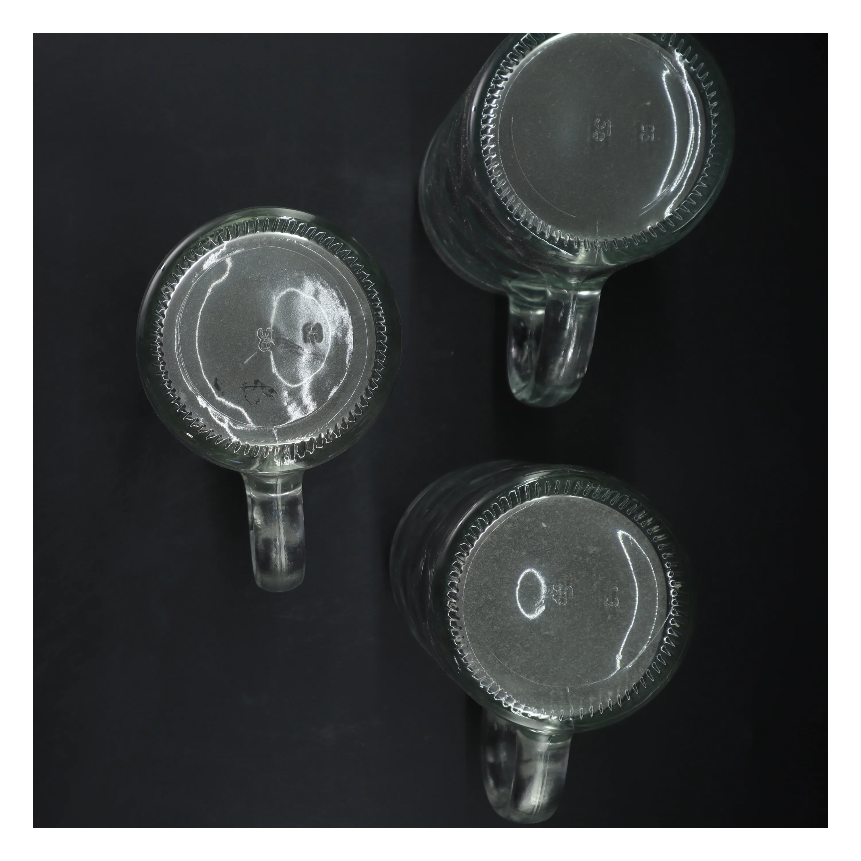 Ølglas med hank (str. 20 cm)