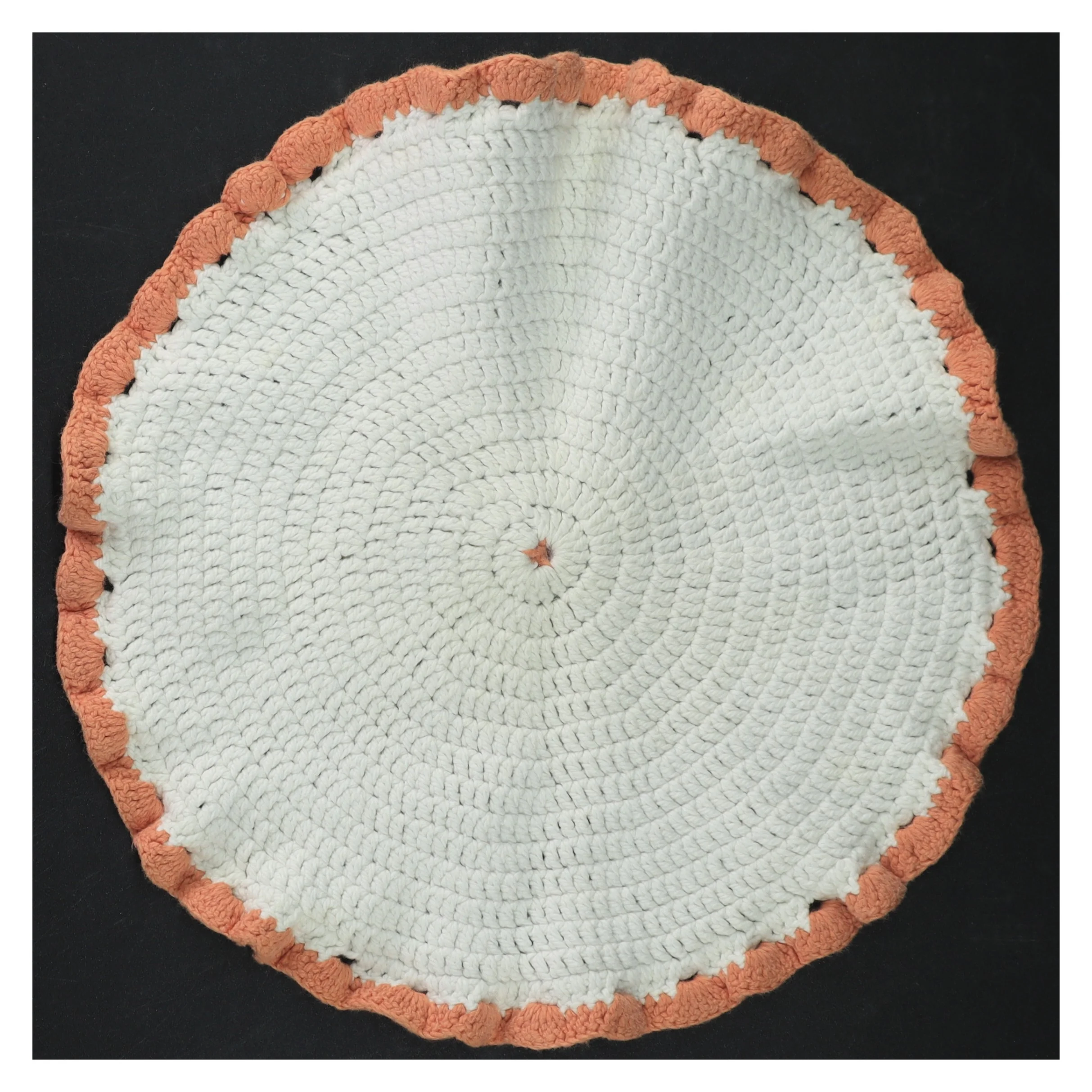 Hæklet dug (str. Ø. 25 cm)
