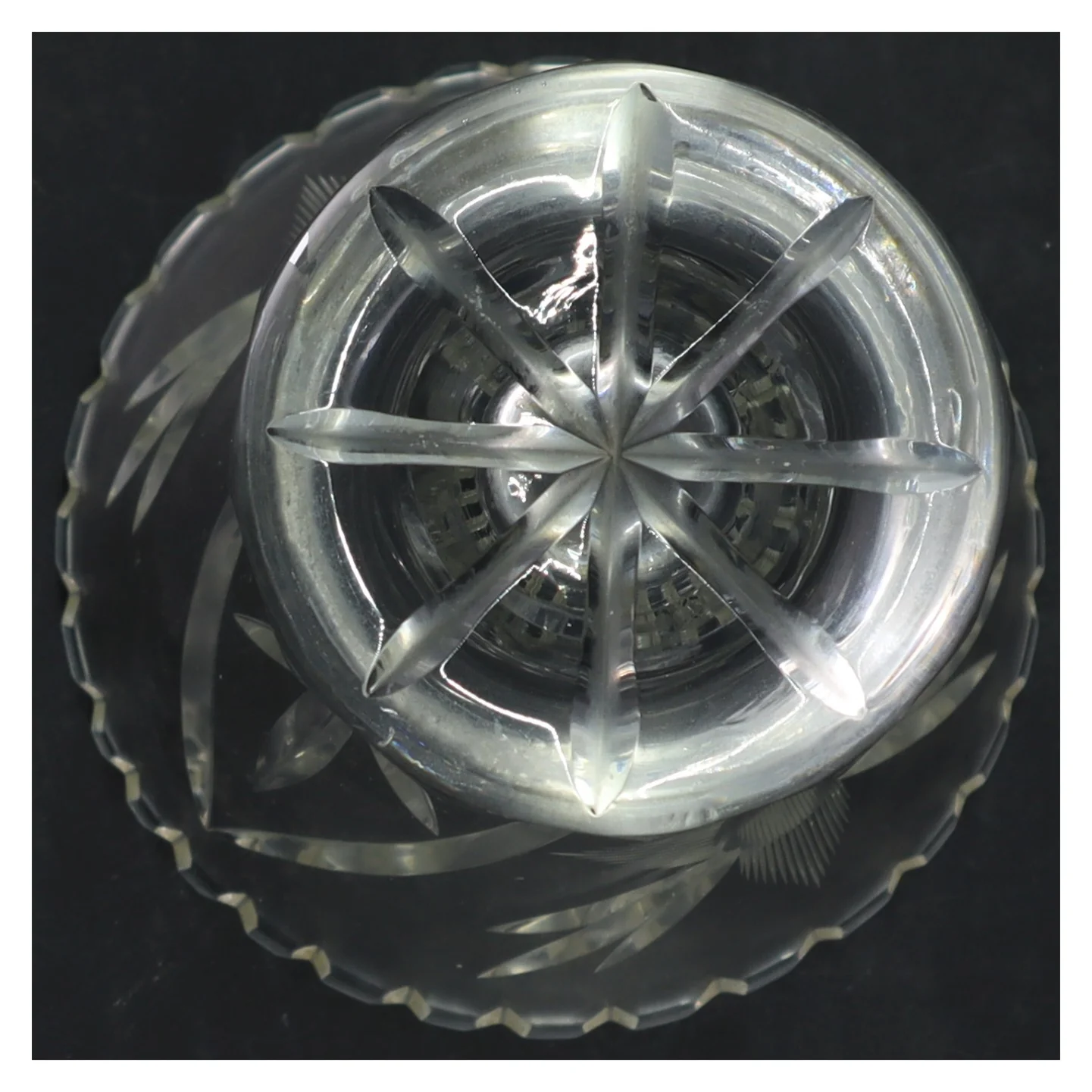 Klar krystalvase (str. 21 cm)