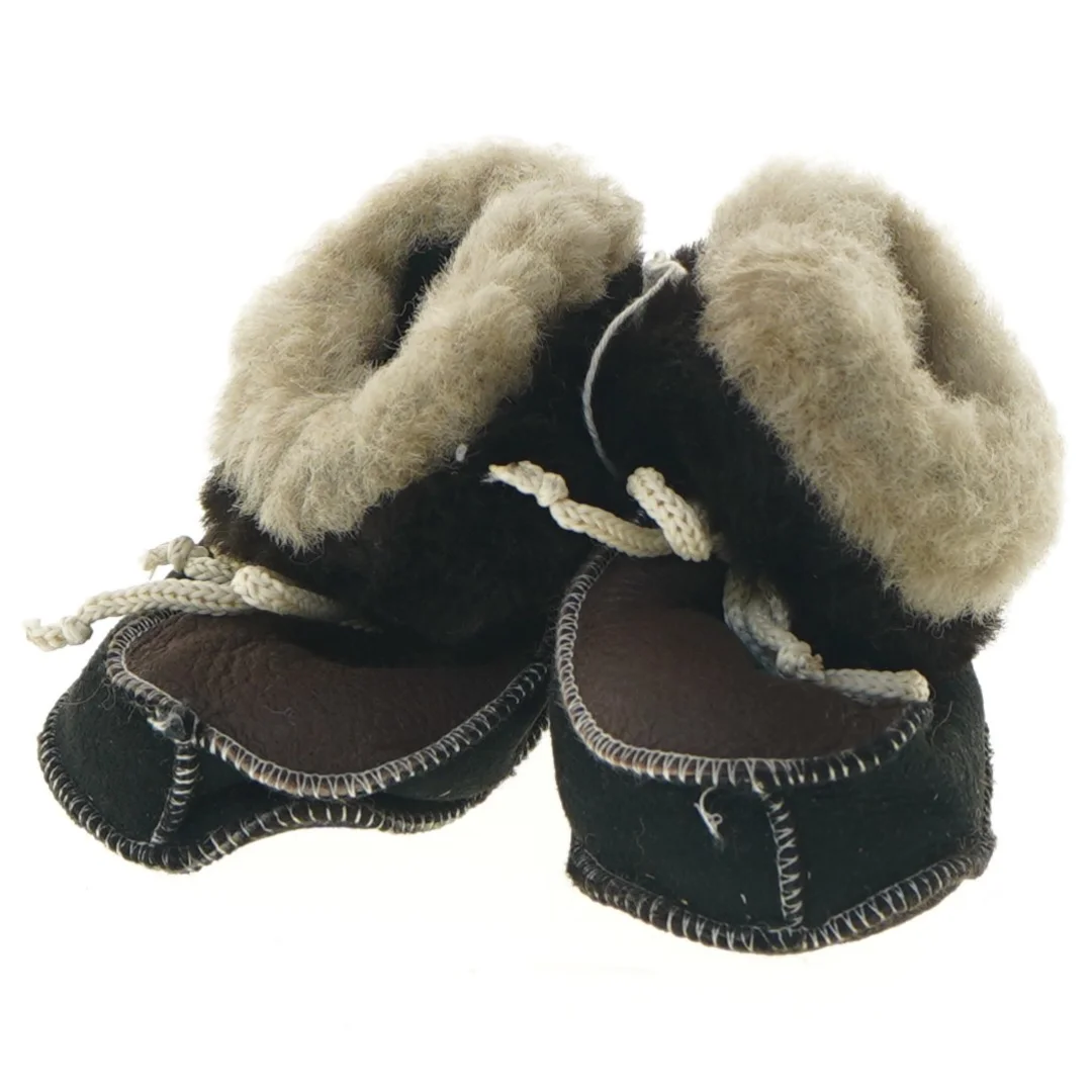 Babystøvler med uldfor (str. 12 cm)