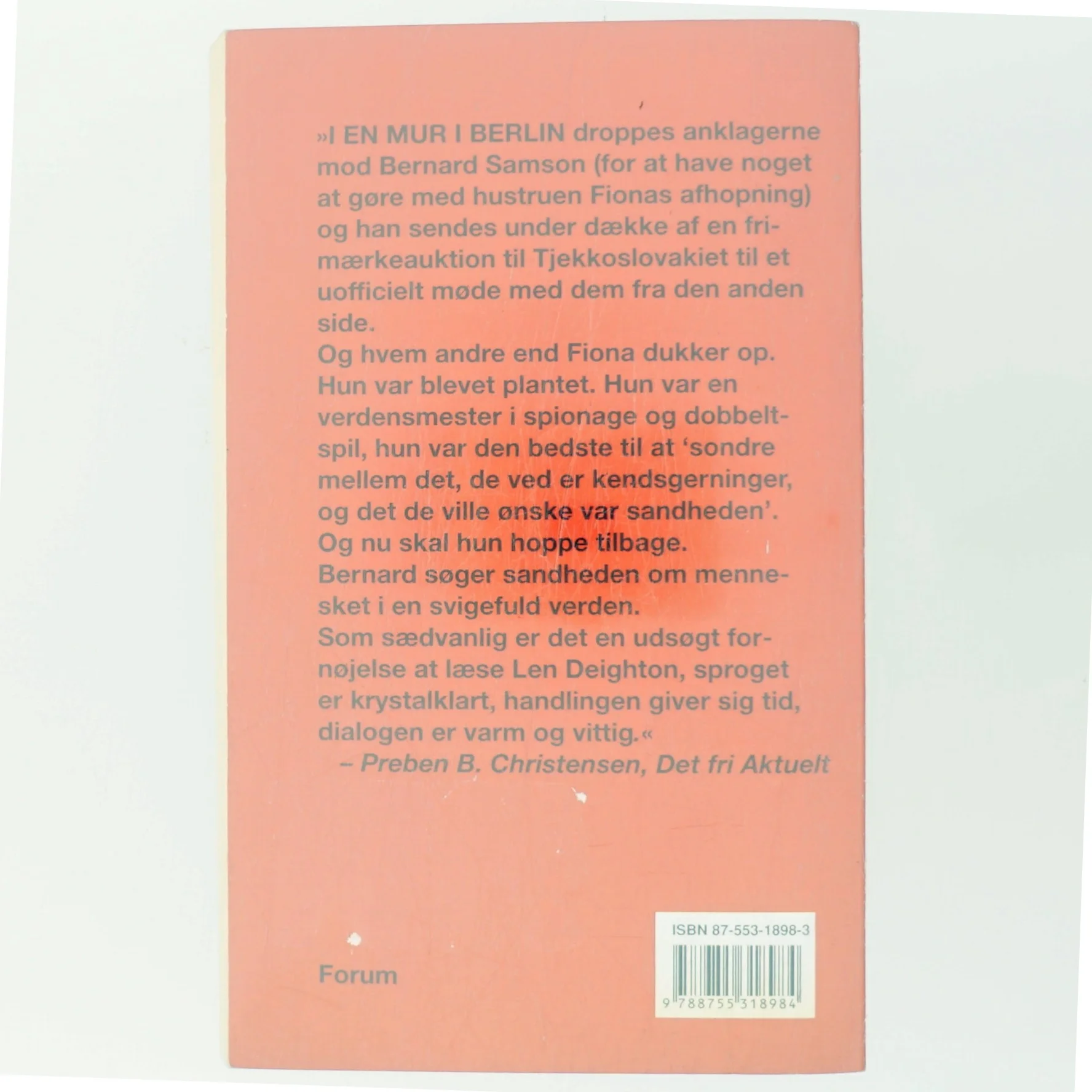 En mur i Berlin af Len Deighton (Bog)