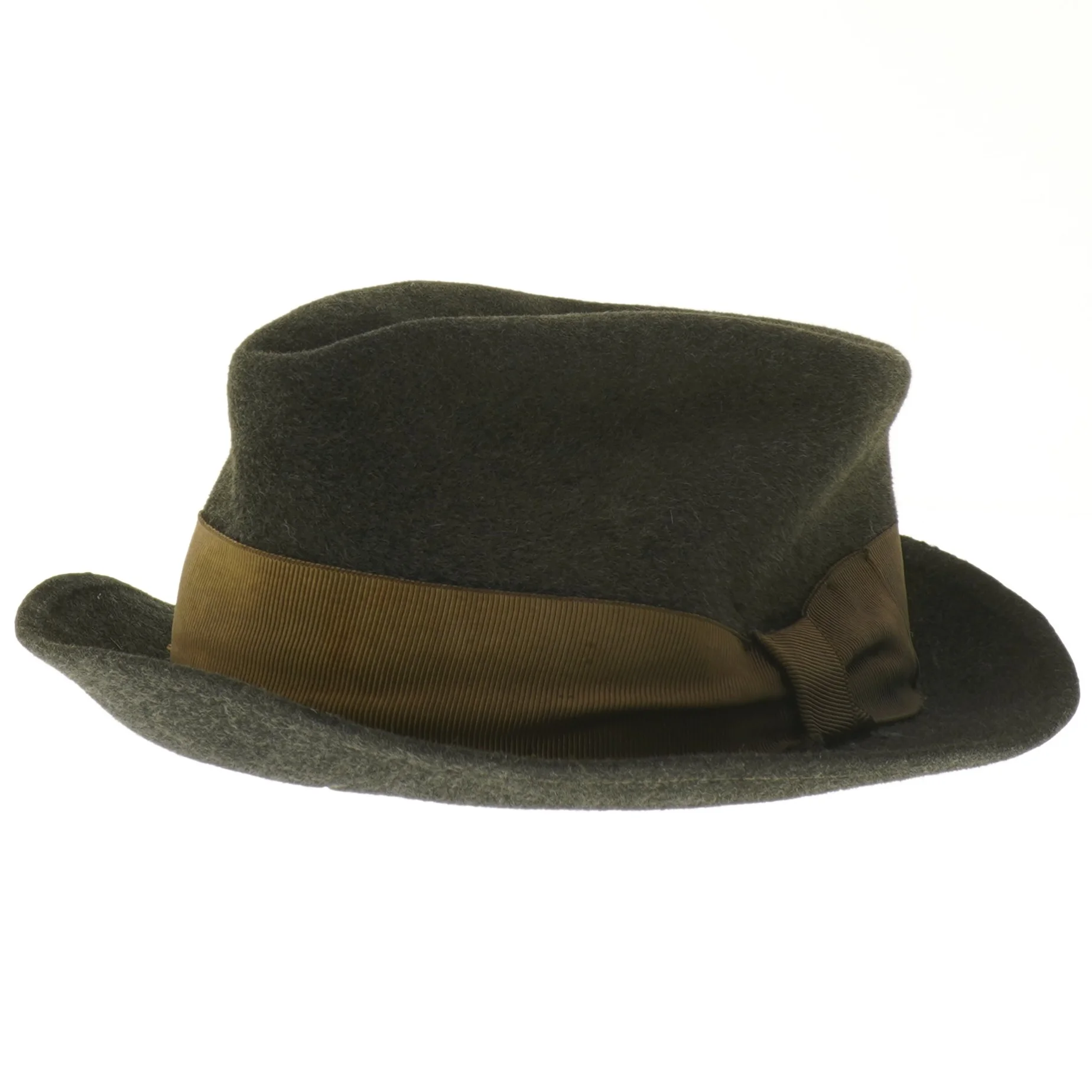 Grøn fedora hat fra Fraenkel (str. 58 )