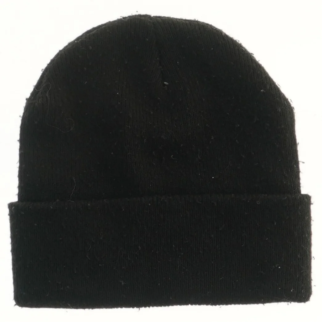 Strikhue med logo fra 47 (str.  bredde: 21 cm)