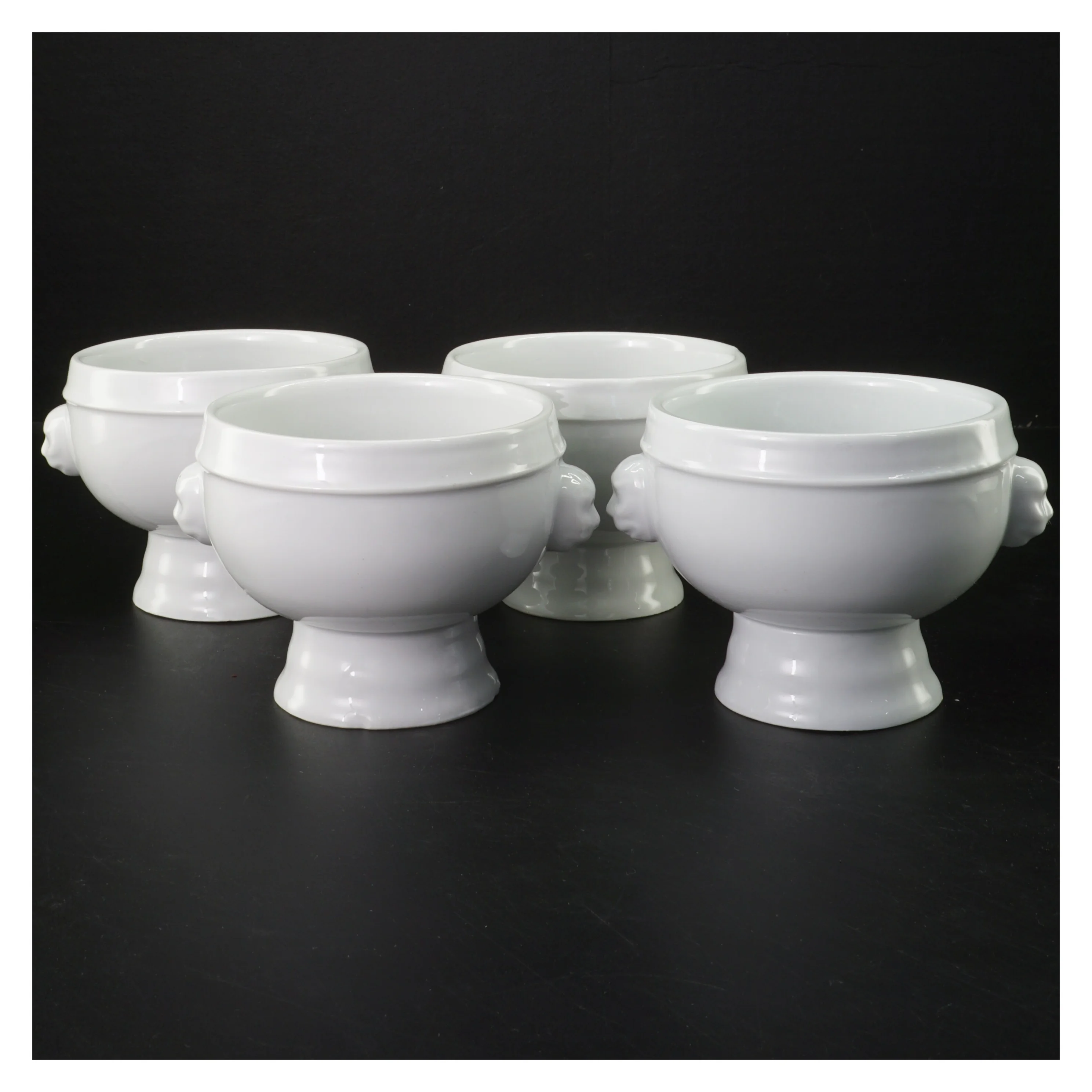 S&aelig;t af 4 hvide suppesk&aring;le (str. 4 styk, 10 cm)