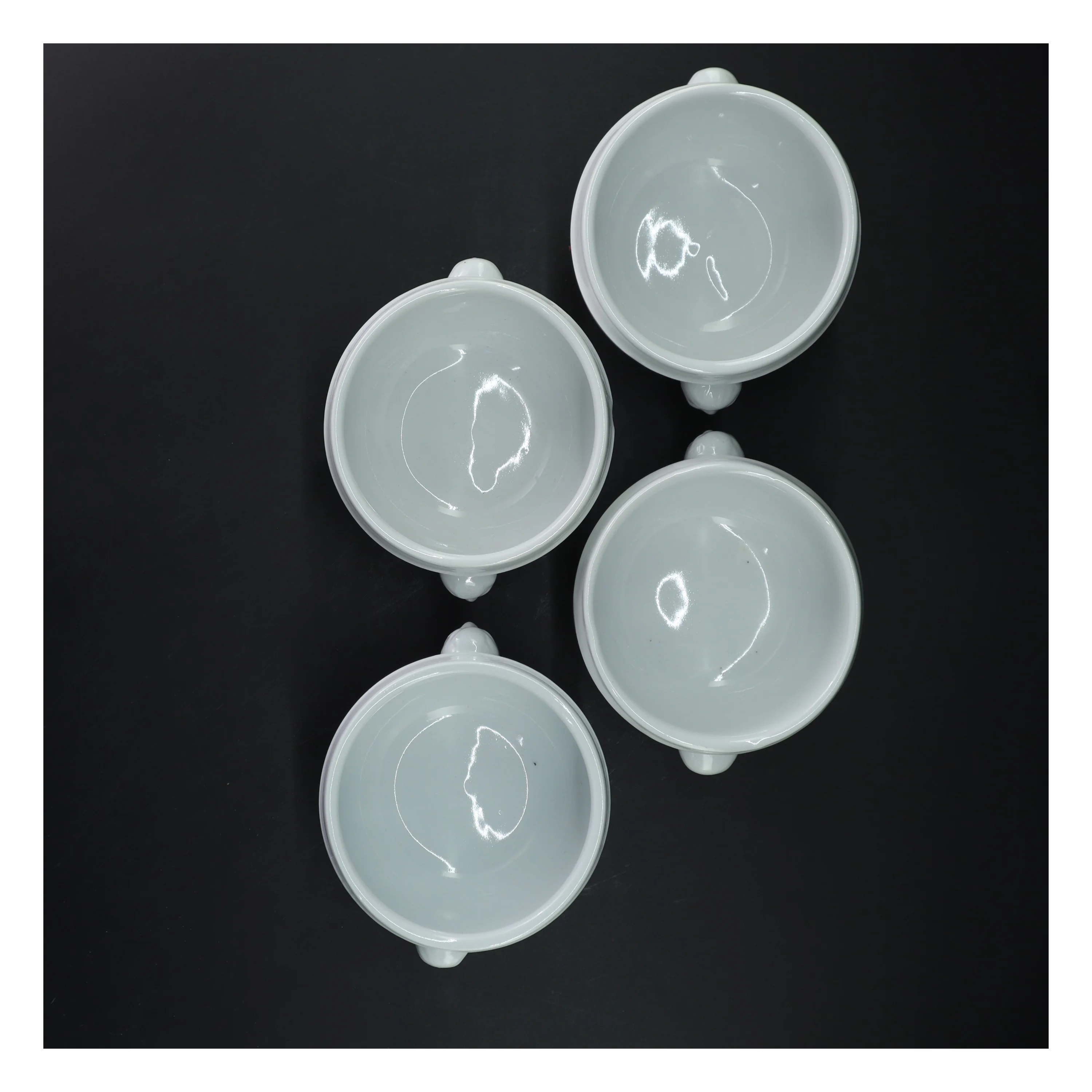 Sæt af 4 hvide suppeskåle (str. 4 styk, 10 cm)