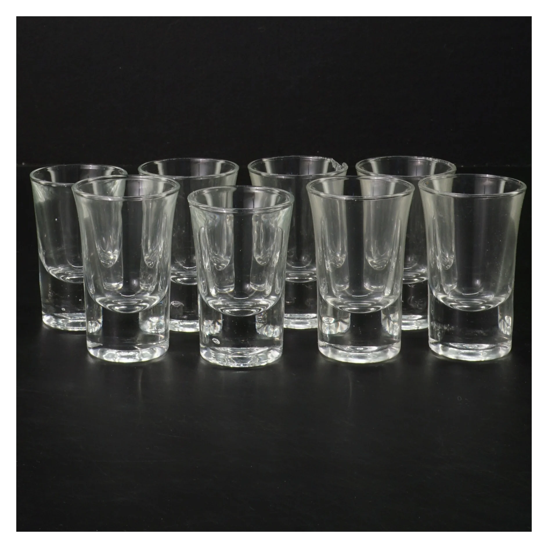 Shots glas, 8 styk (str. 8 styk, 7 cm)