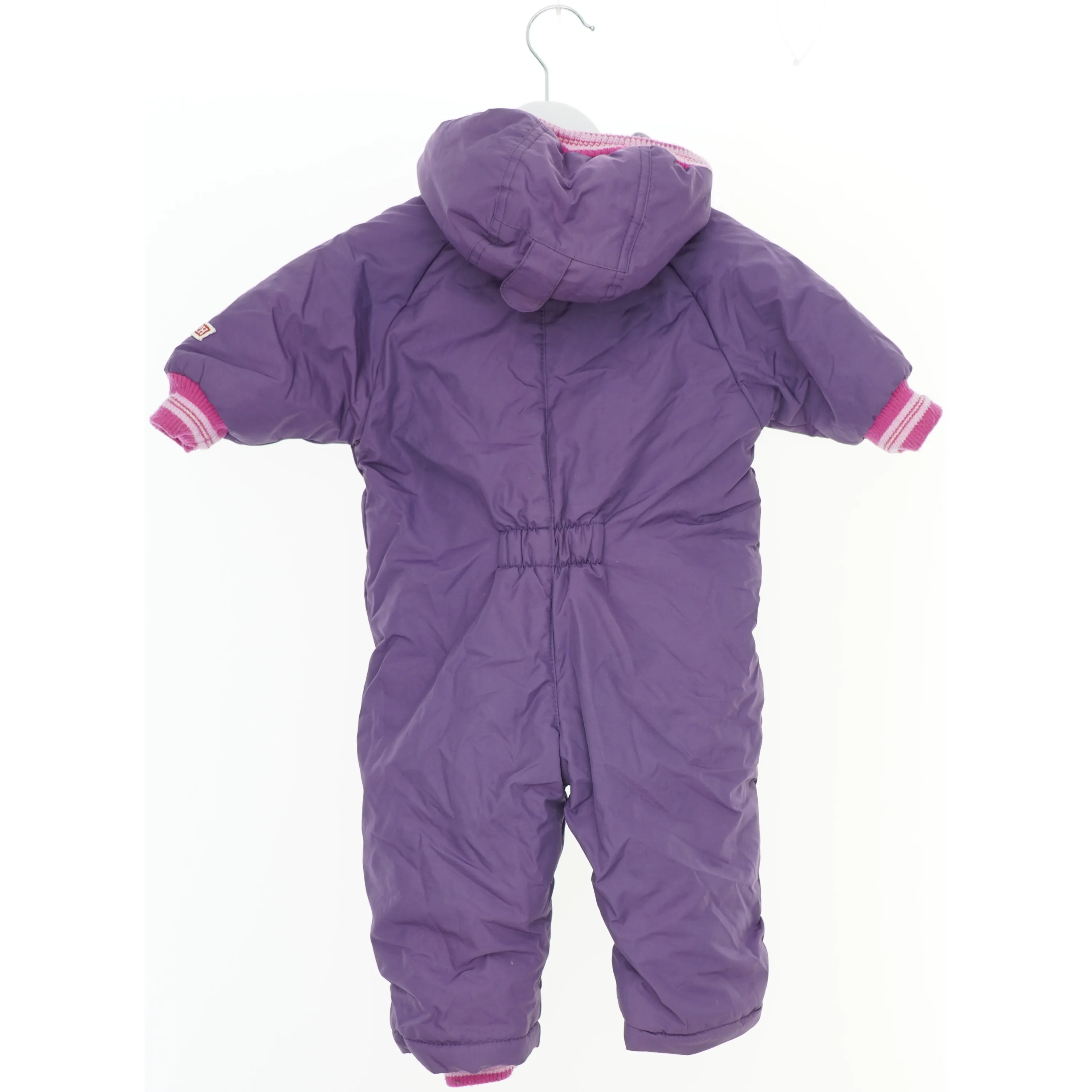 Flyverdragt med hætte fra Ticket to Heaven (str. 68)