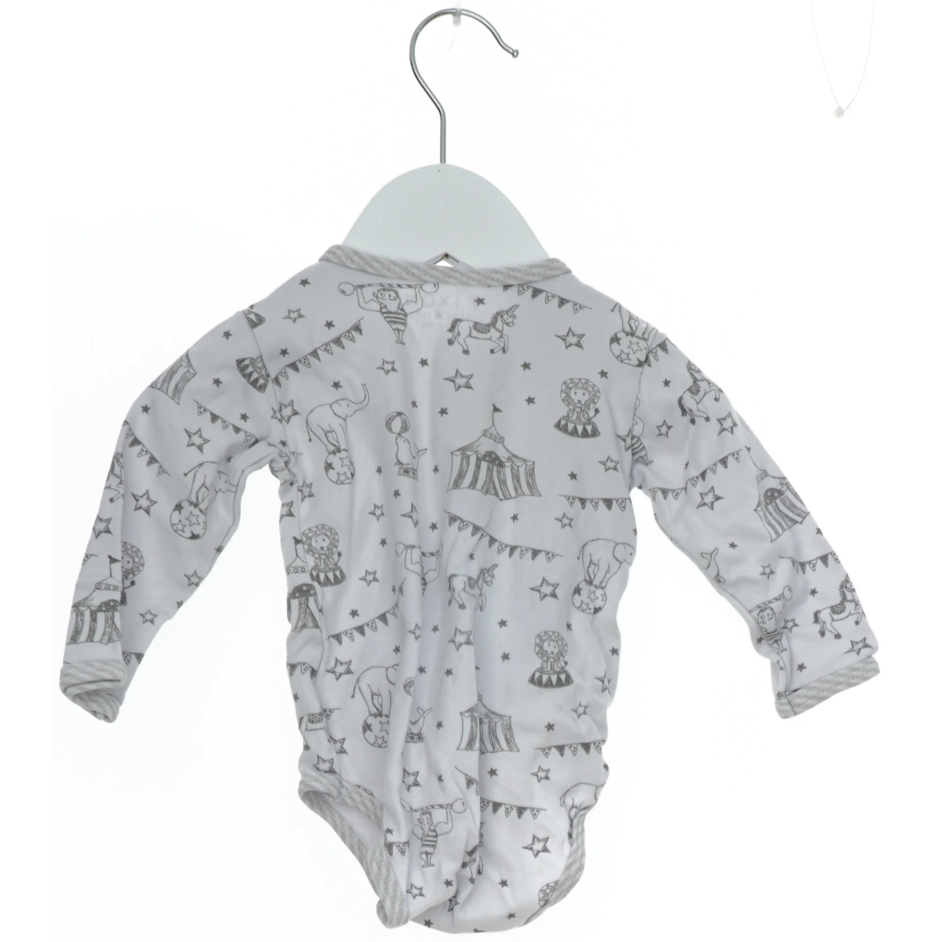 Body med cirkusmønster fra Fixoni (str. 62)