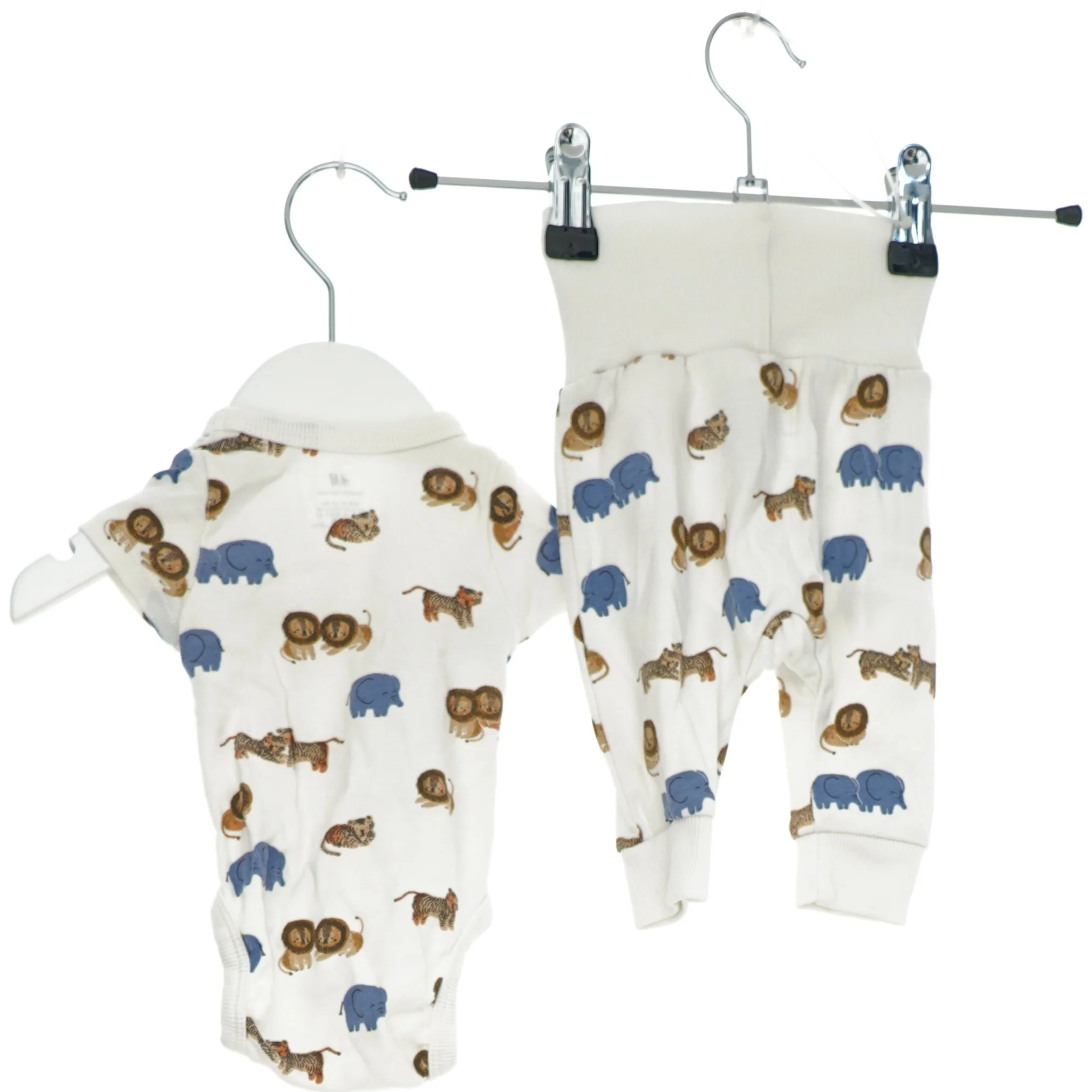 Babysæt med dyremotiv fra H&M (str. 50)