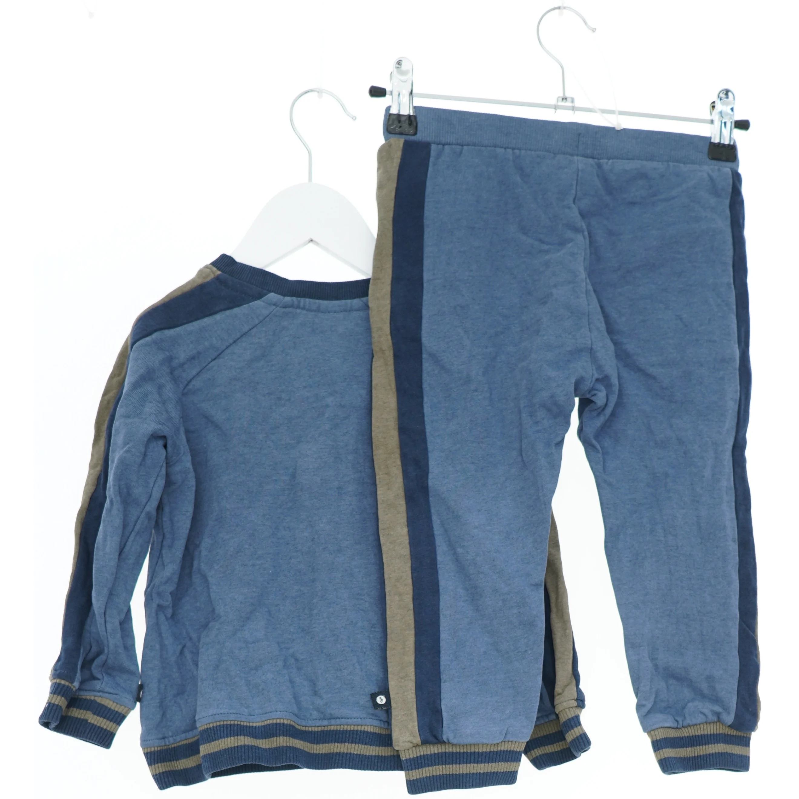 Børne sweatshirts og joggebukser sæt fra Pomp de Lux (str. 104)