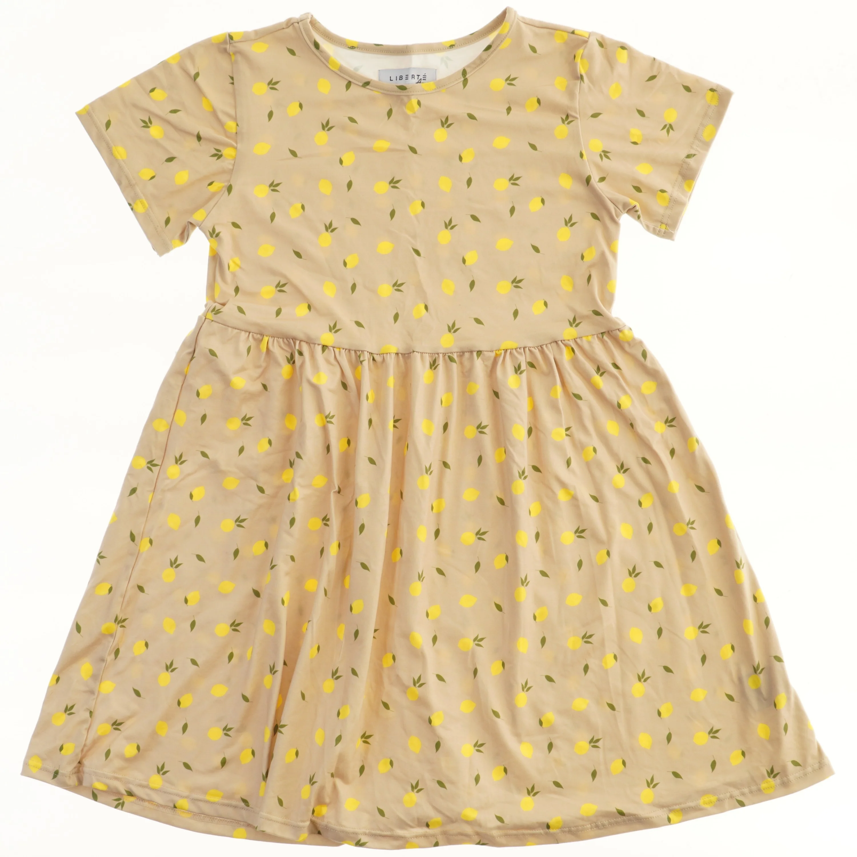 Kjole med citronmønster fra LIBERTÉ Ami (str. 122)