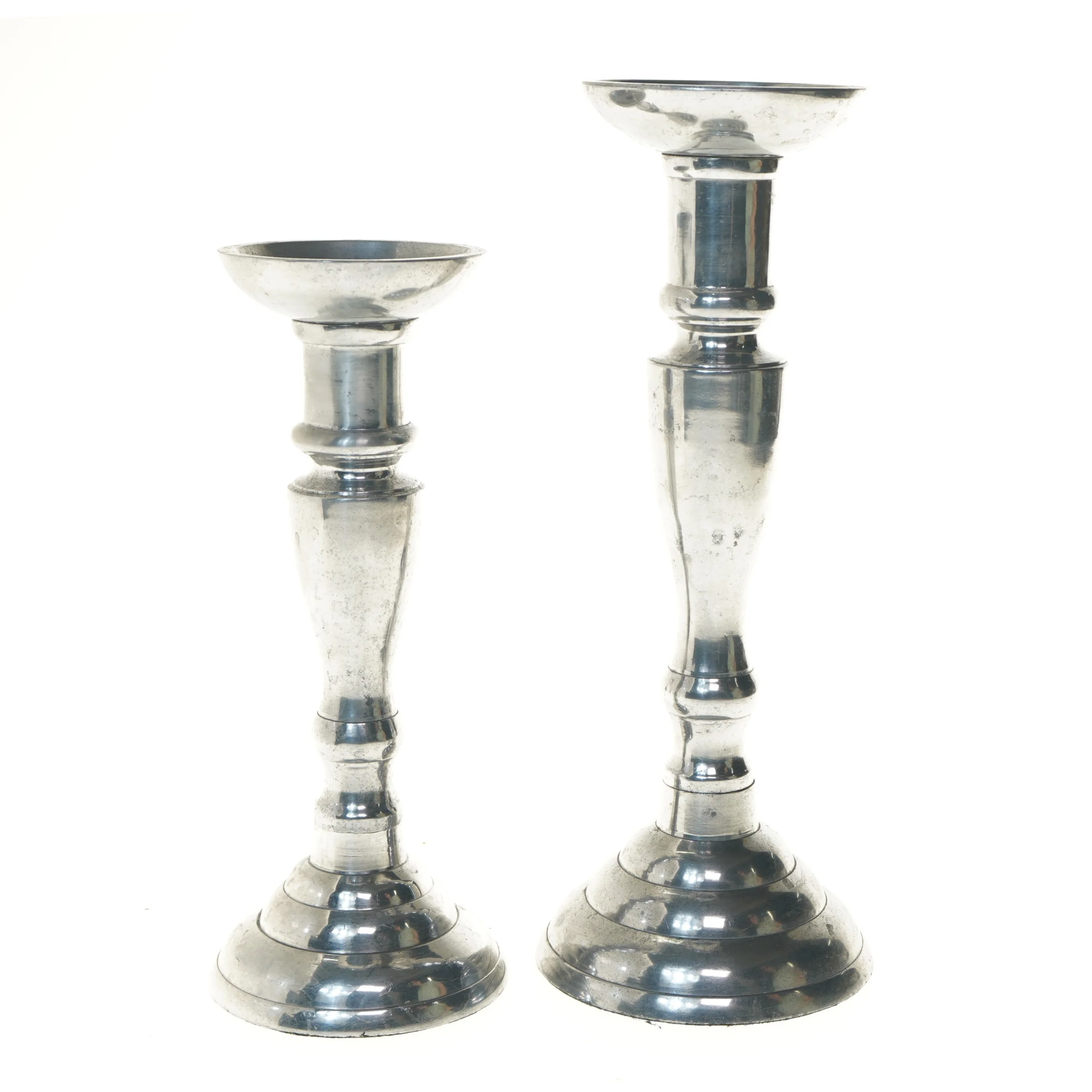 Sæt af stål lysestager (str. 29x36 cm)