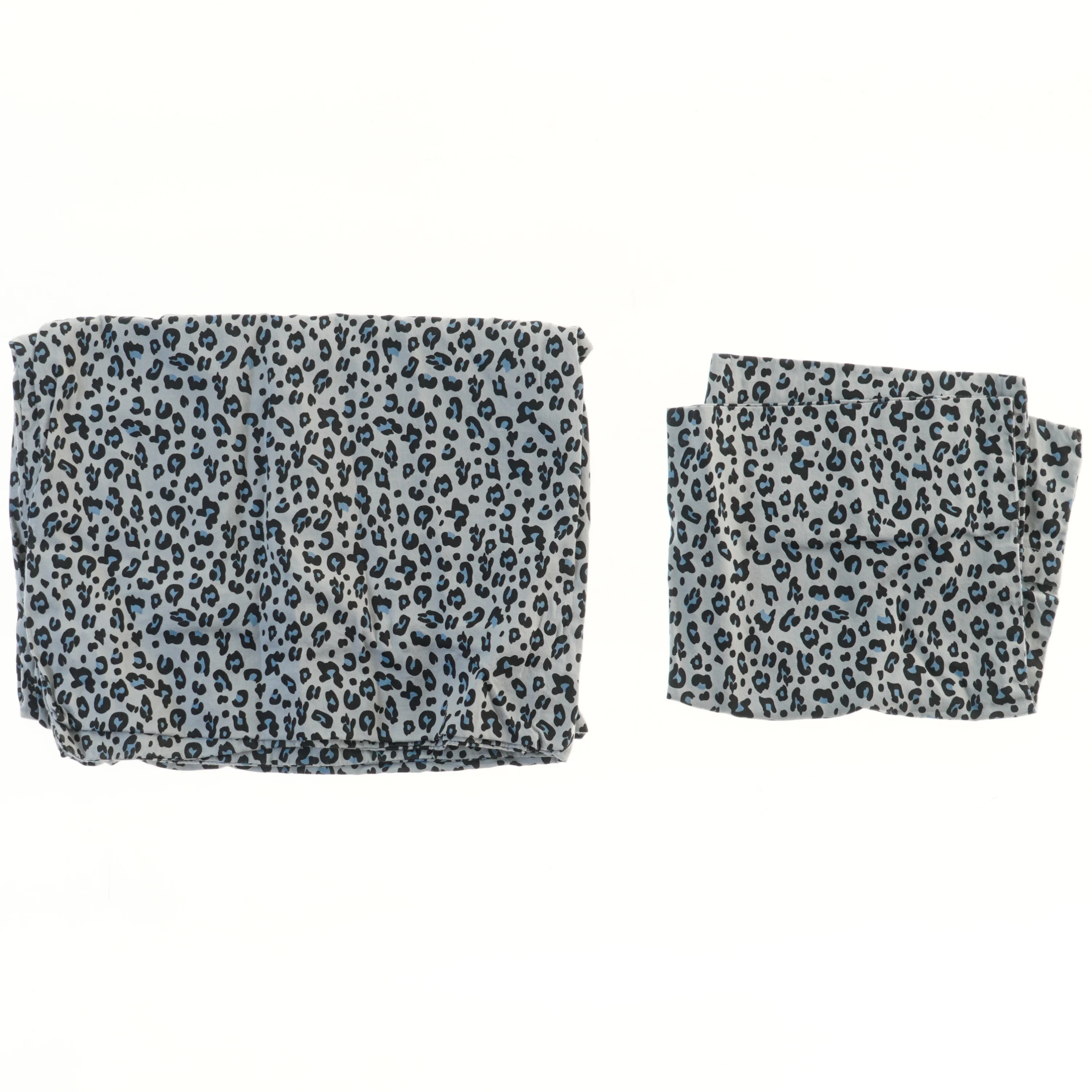 Baby sengetøj fra Petit sofie schnoor (str. 42x37 & 98x66 cm)