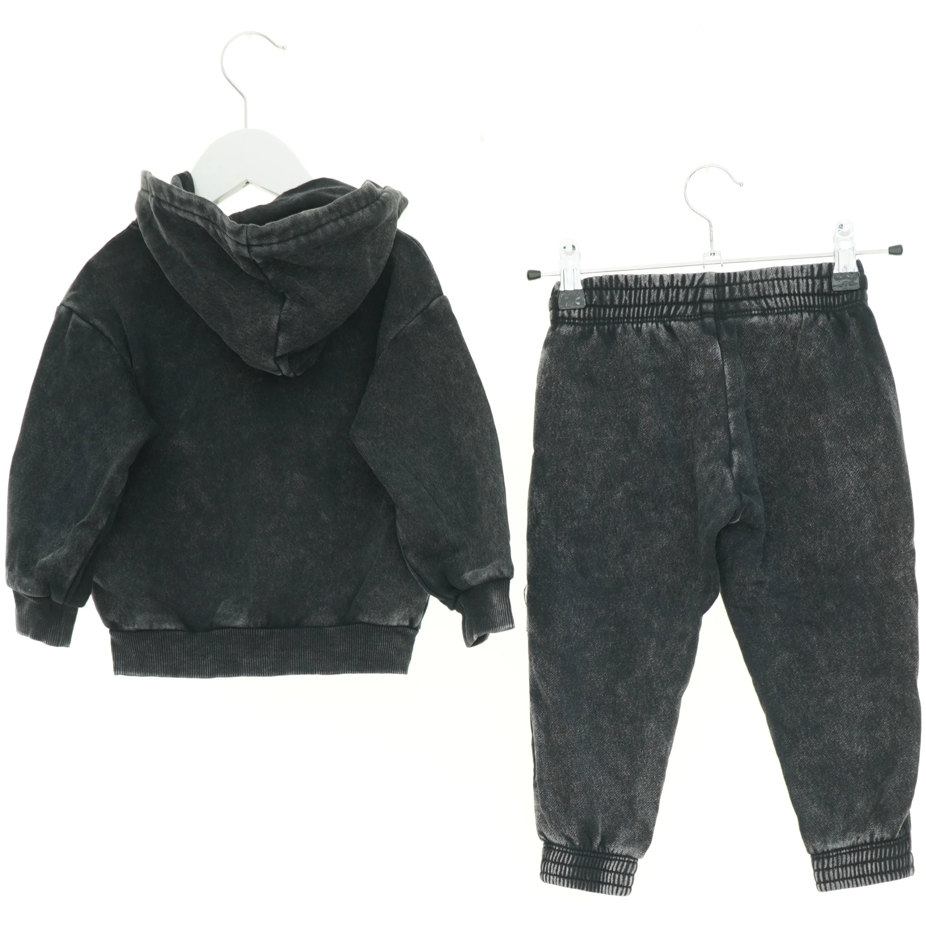 Sæt børnetøj (2 stk.) fra H&M (str. 92 cm)