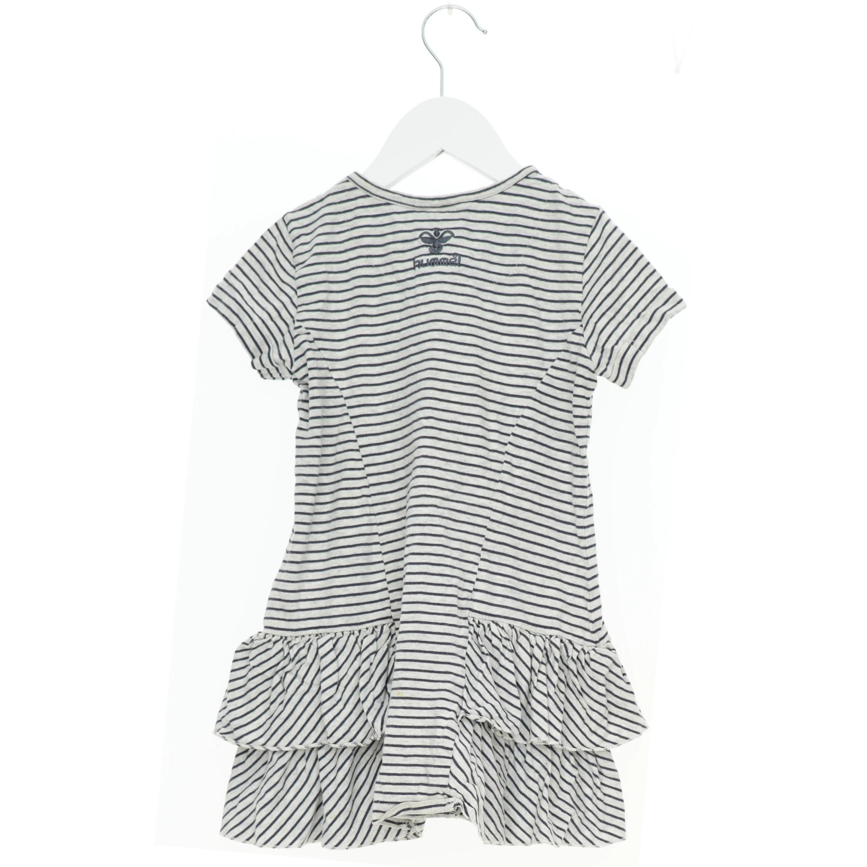 Kjole fra Hummel (str. 104 cm)