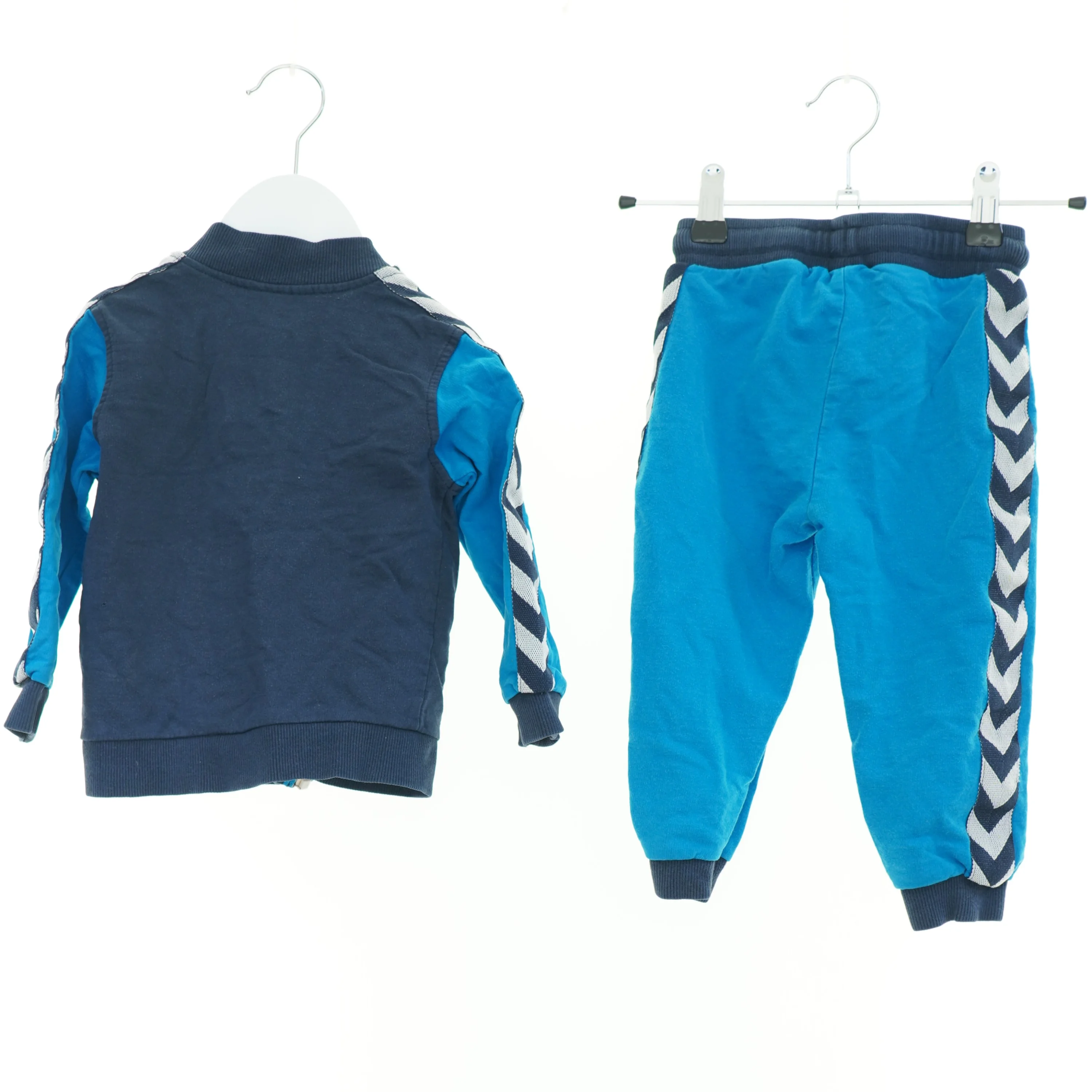 Sæt (2 stk.) fra Hummel (str. 86 cm)